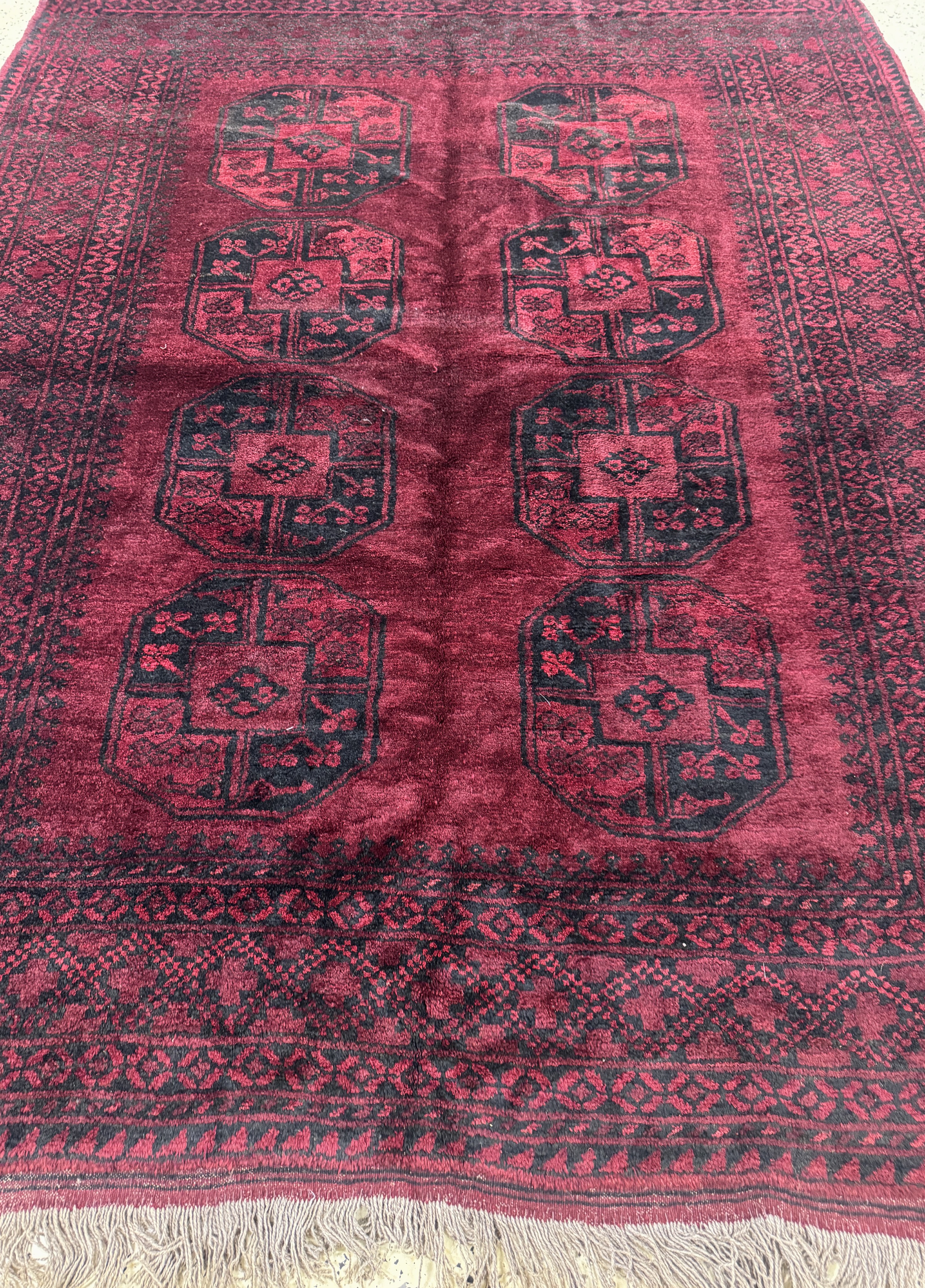 Detail e: Dolatabad, Afghanistan, Mitte 20.Jhd, Wolleauf Wolle, ca. 227 x 176 cm, EHZ: 2