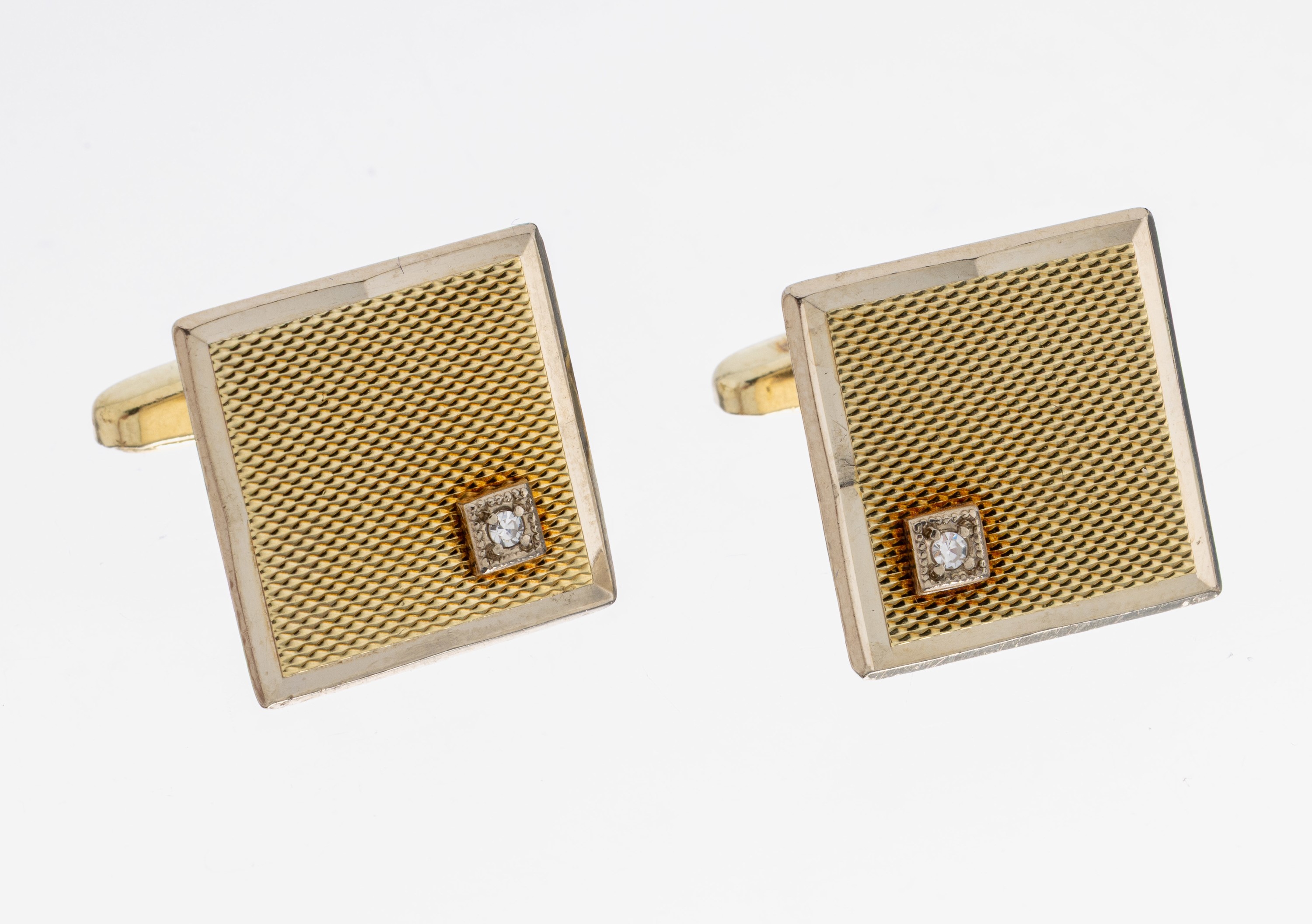 Image 27072952 - Paar 14 kt Gold Diamant-Manschettenknöpfe, GG 585/000, quadratische Platten, strukt., ...