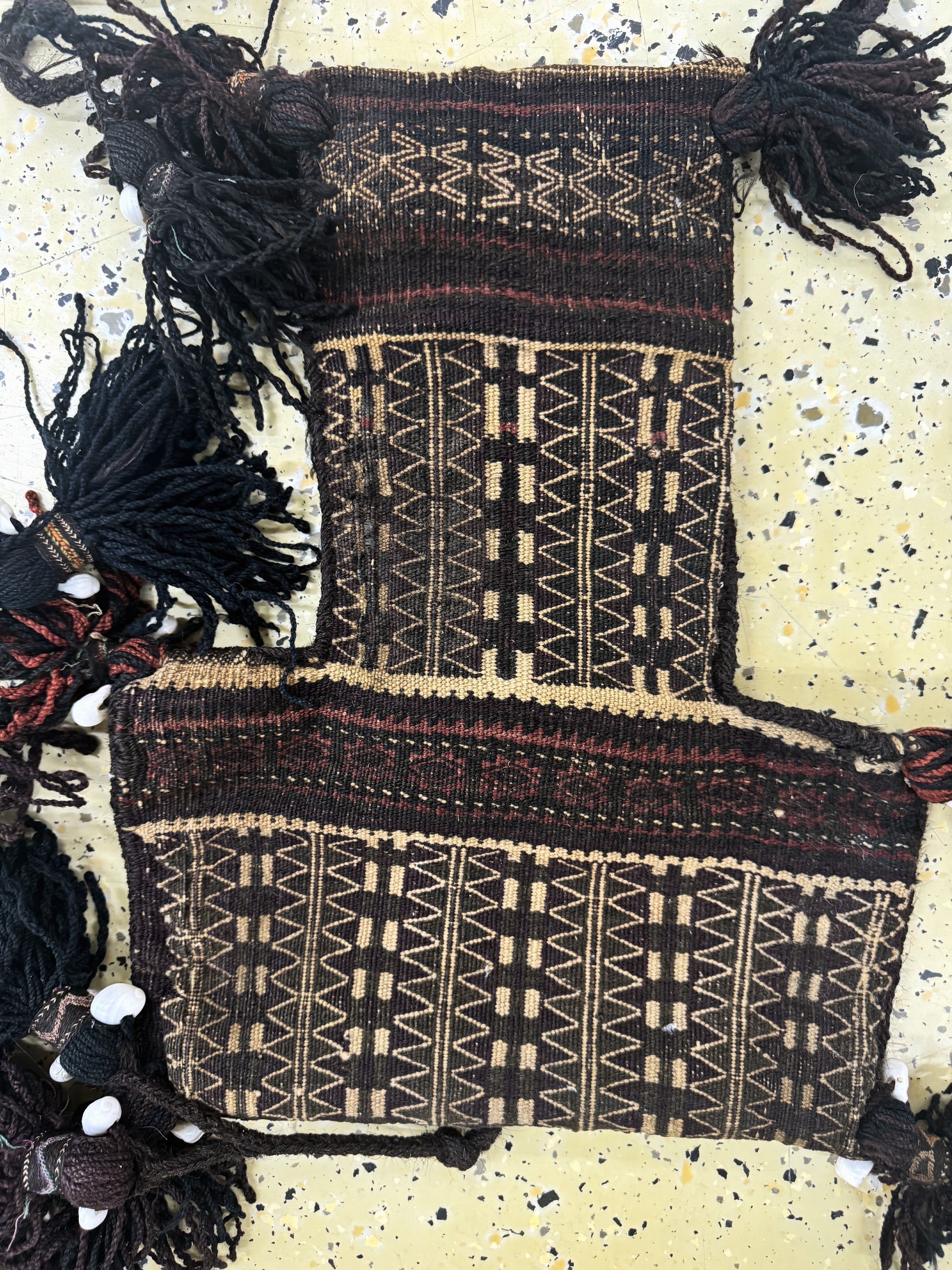 Detail b: 2 Lots Belutsch Taschen, Persien, um 1900, Wolle auf Wolle, ca. 100 x 63 cm & ca. 45 x 34 cm, EHZ: 3