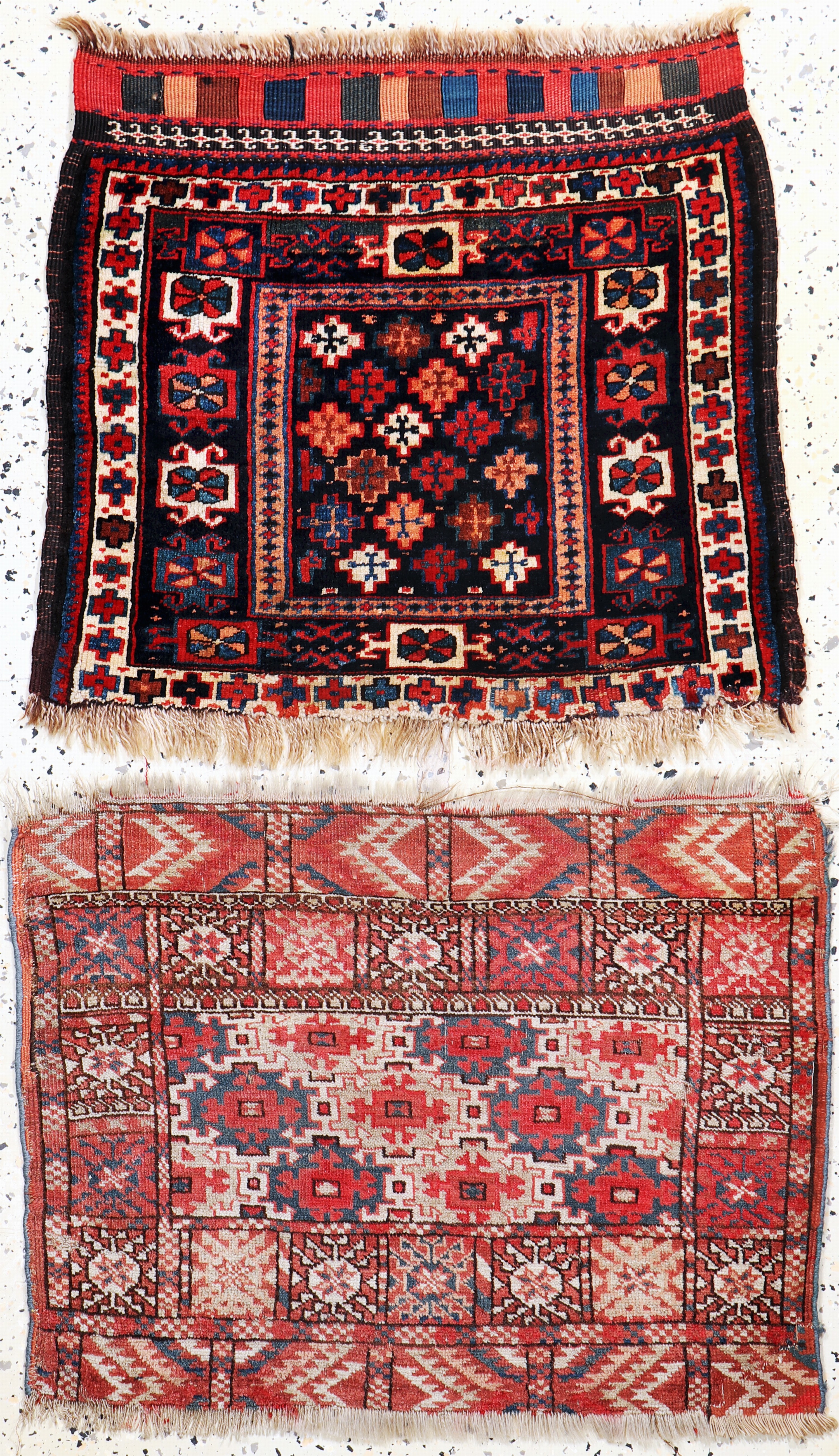 Image 27072981 - 2 Lots Taschenfront antik, Persien & Turkmenistan, um 1900, Wolle auf Wolle, ca. 74x 55 ...