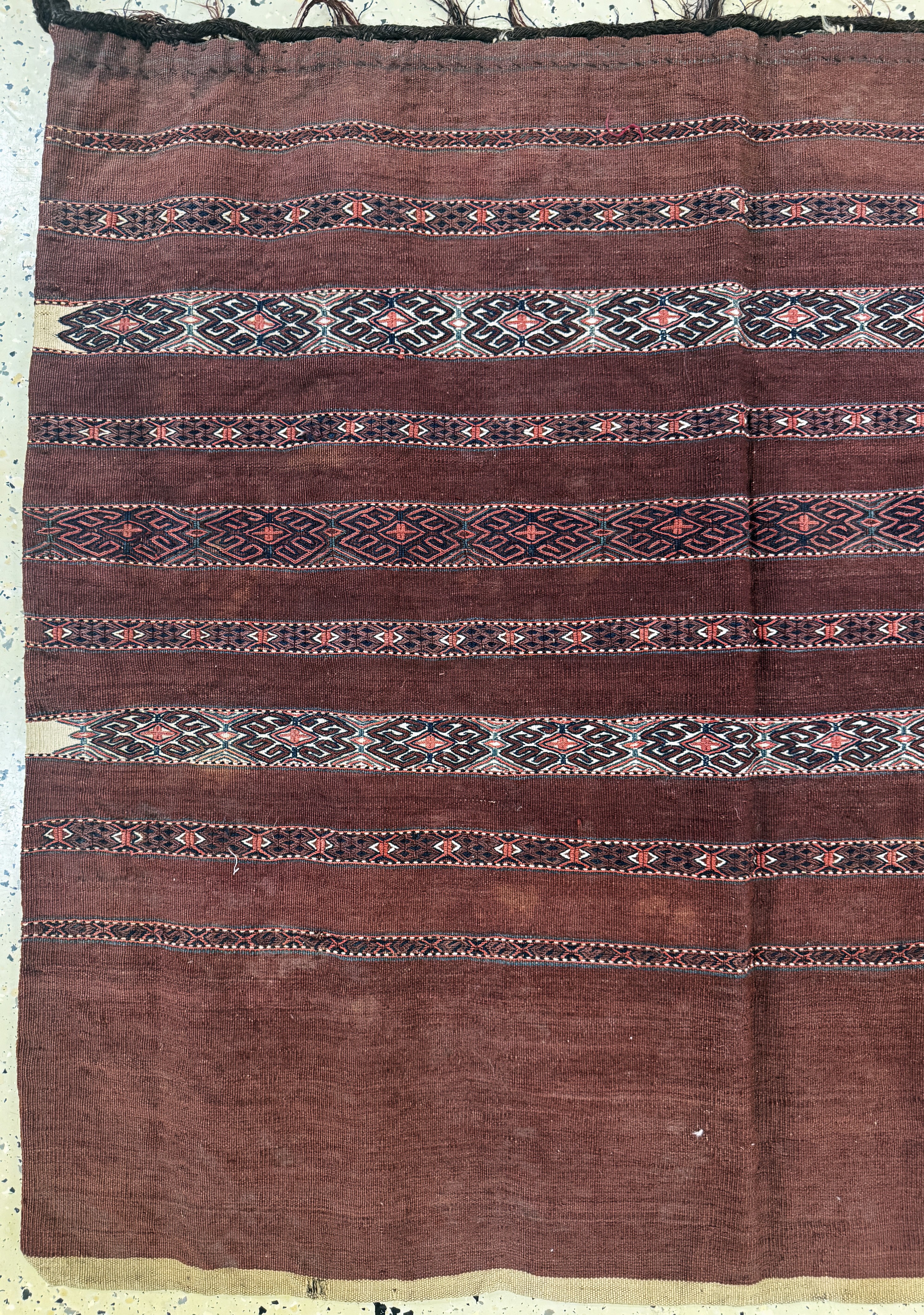 Detail b: 2 Lots Sumakh-Tschowal antik, Turkmenistan,um 1900, Wolle auf Wolle, ca. 110 x 100 cm & ca. 114 x 63 cm, EHZ: 3