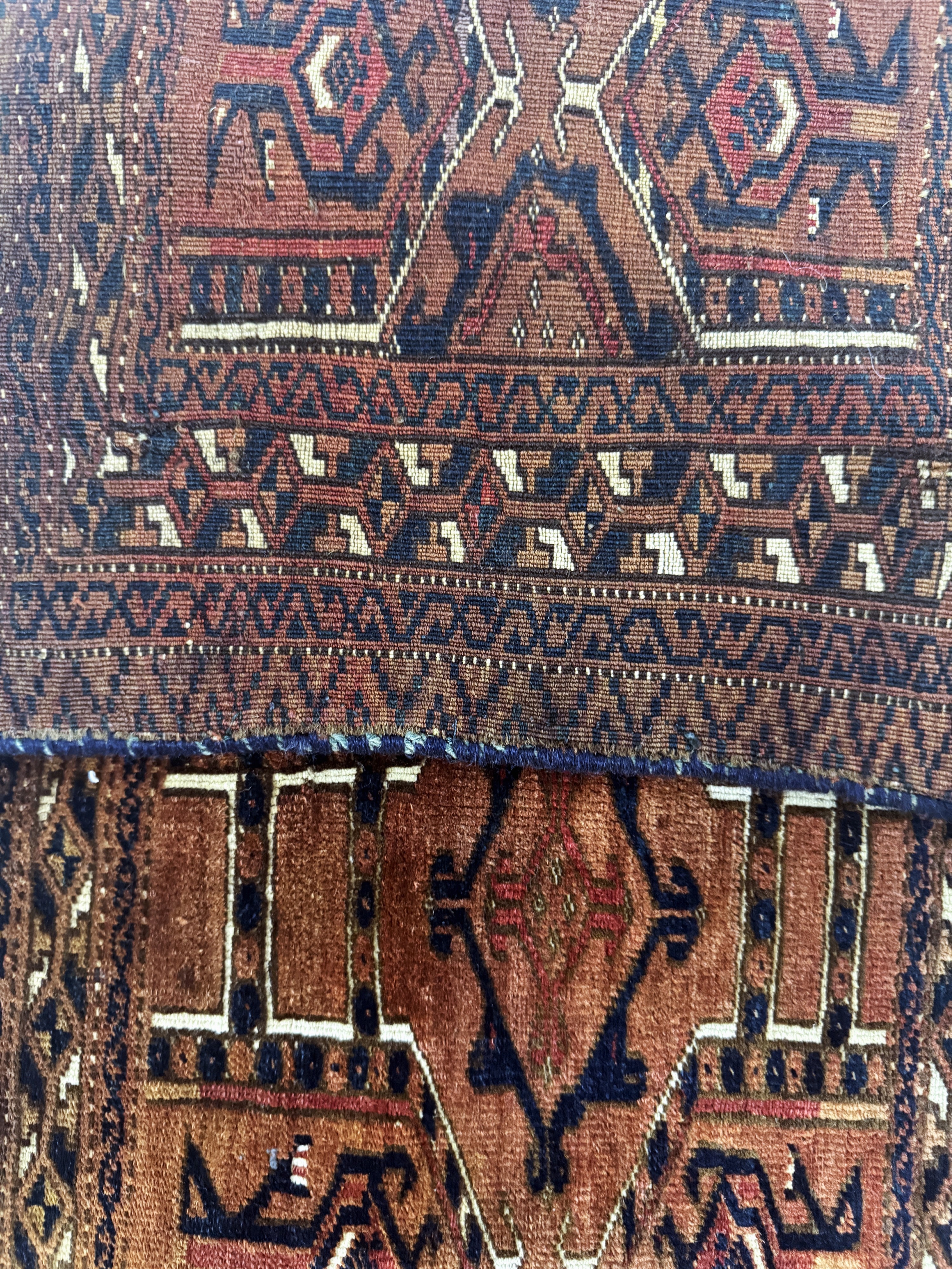Detail c: Saryk Torba antik, Turkmenistan, 19.Jhd, Wolle auf Wolle, ca. 116 x 35 cm, EHZ: 3