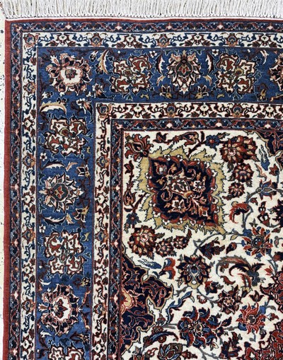 27072907d - Esfahan´Shooreshi´fein alt, Persien, Anfang20.Jhd, Korkwolle auf Baumwolle, ca. 235 x ...