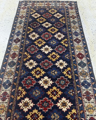 27072910e - Antiker Schirwan-Kazak, Kaukasus, 19:Jhd, Wolle auf Wolle, ca. 414 x 115 cm, EHZ: 2 ...