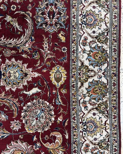 27072945e - Tabriz old Persia, signed#´Hanifizaden#´, mid-20th century, wool on cotton, approx. 385 x ...
