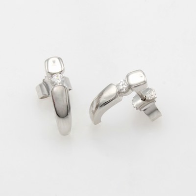 Image Paar Steckcreolen mit Brillanten, WG 585/000, 2 Brill. zus. ca. 0.10 ct Weiß/si ...