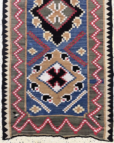 27072970c - Bessarabia Kilim antique, Eastern Europe, around 1900, wool on wool, approx. 320 x 95 cm, ...