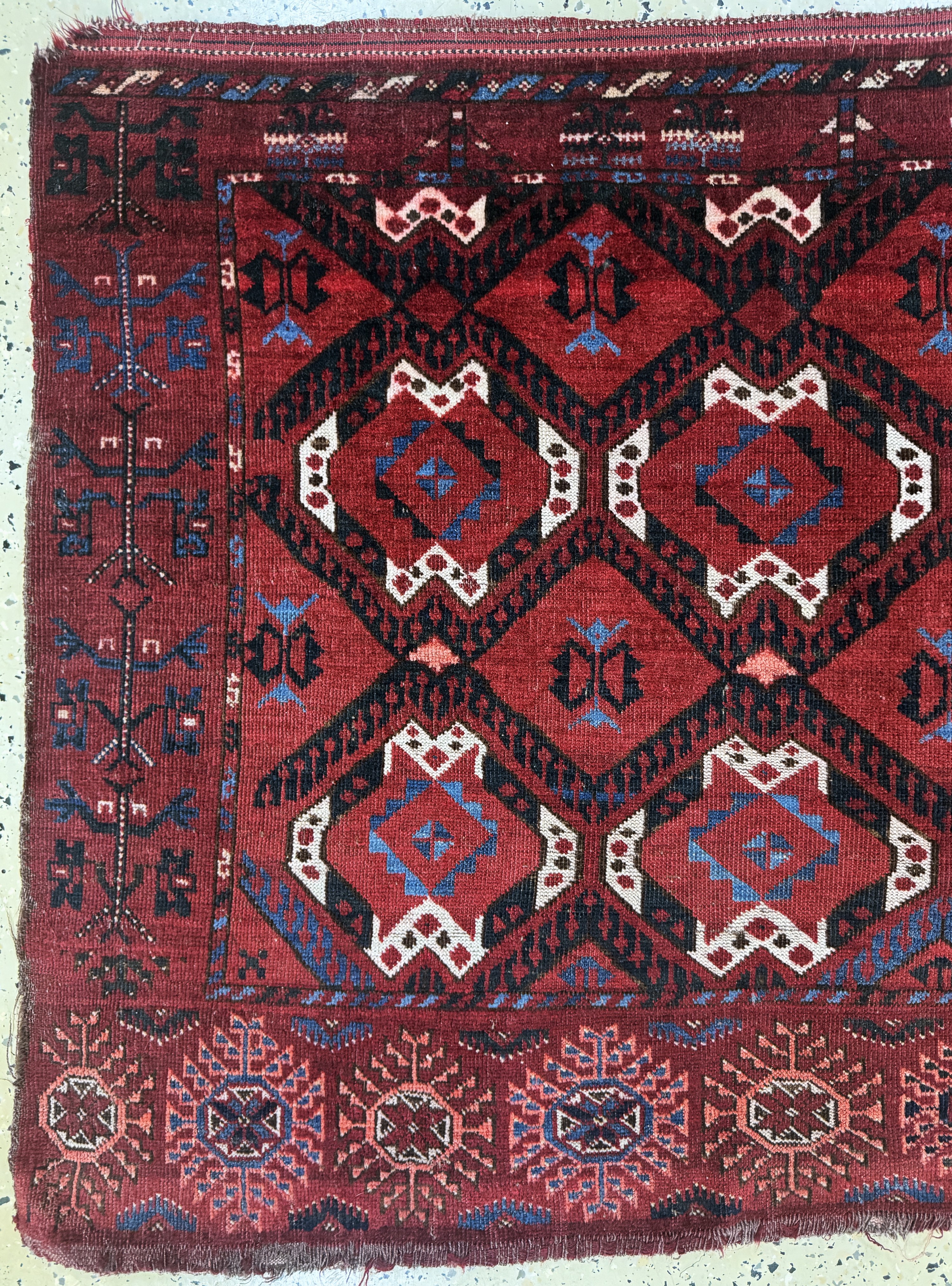 Detail c: Beschir Tschowal antik, Turkmenistan, 19.Jhd, Wolle auf Wolle, ca. 170 x 100 cm, EHZ: 3-4