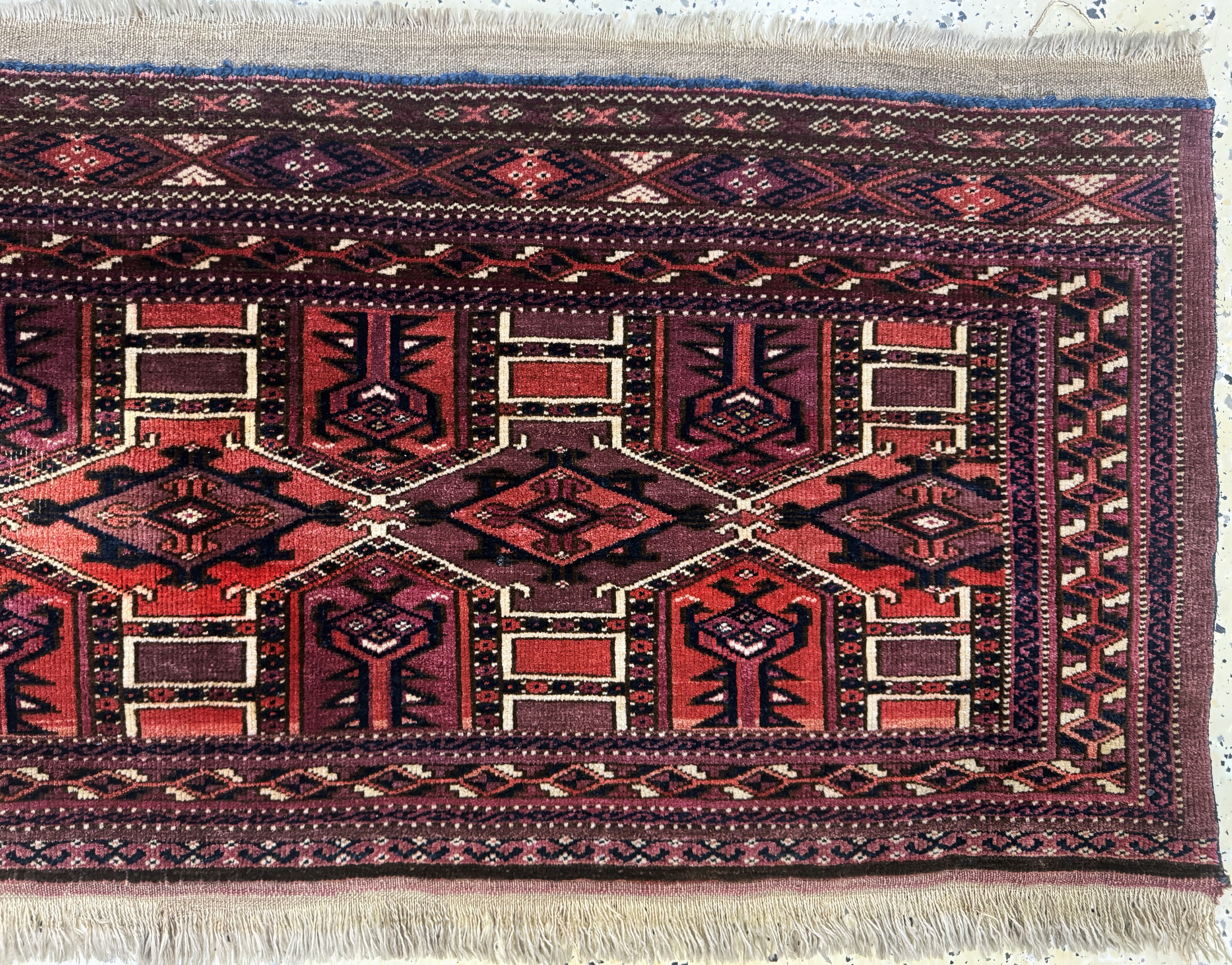 Detail a: Tekke Torba antik, Turkmenistan, 19.Jhd, Wolle auf Wolle, ca. 140 x 55 cm, EHZ: 3