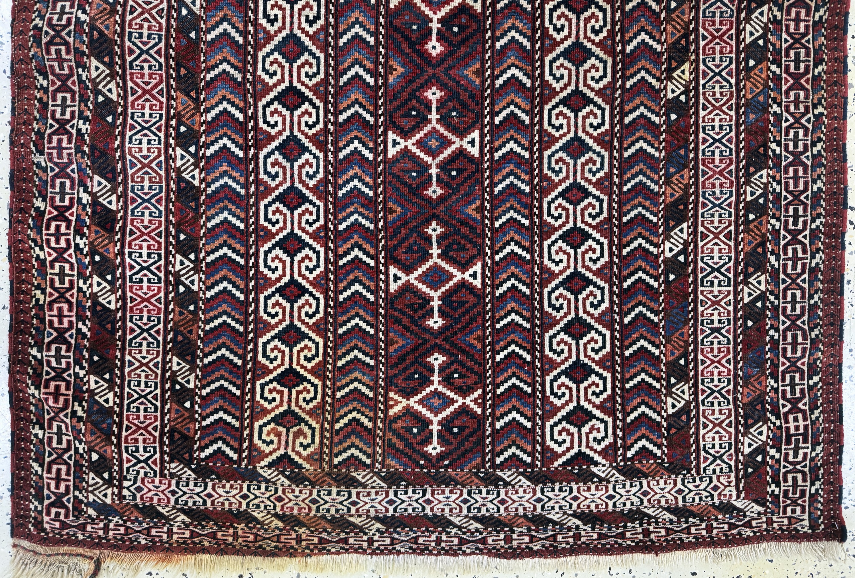 Detail b: Yomud"Salachak"antik, Turkmenistan, 19.Jhd,Wolle auf Wolle, ca. 138 x 120 cm, verfärbt, EHZ: 3