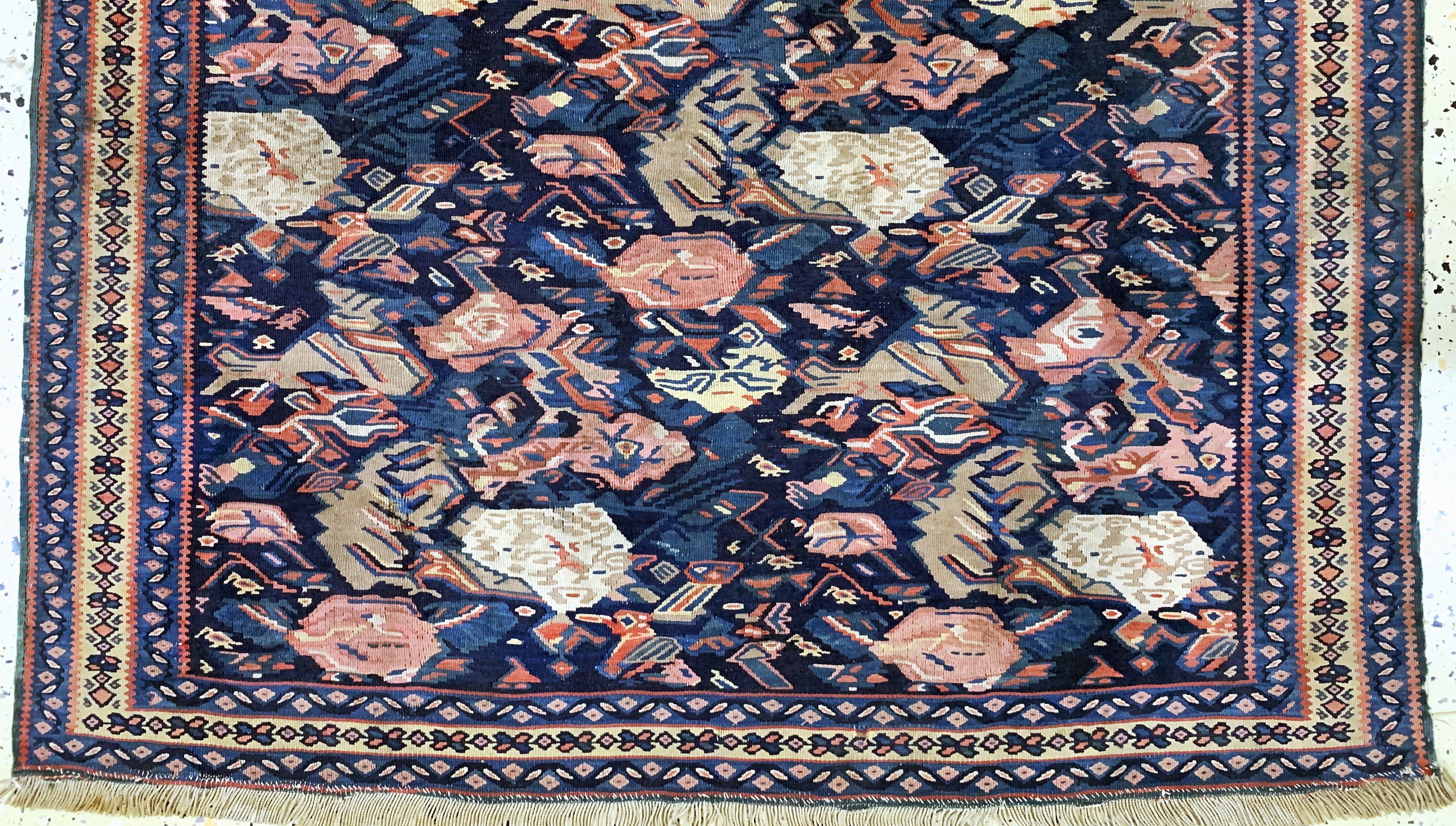 Detail c: Senneh Kelim antik, Persien, 19.Jhd, Wolle auf Wolle, ca. 200 x 125 cm, EHZ: 3(kleine Restaurierung).