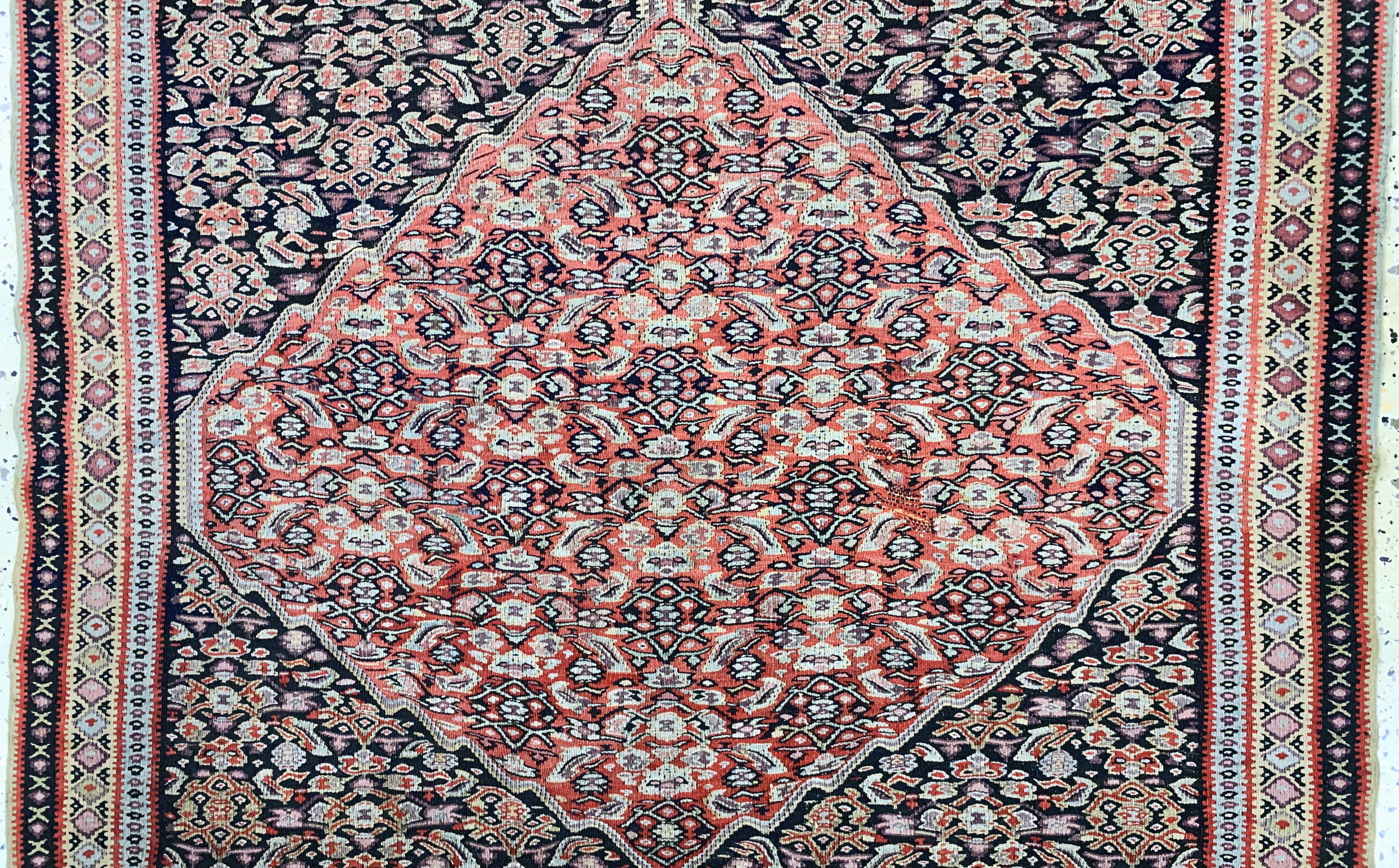 Detail b: Senneh Kelim antik, Persien, 19.Jhd, Wolle auf Wolle, ca. 195 x 130 cm, EHZ: 2-3