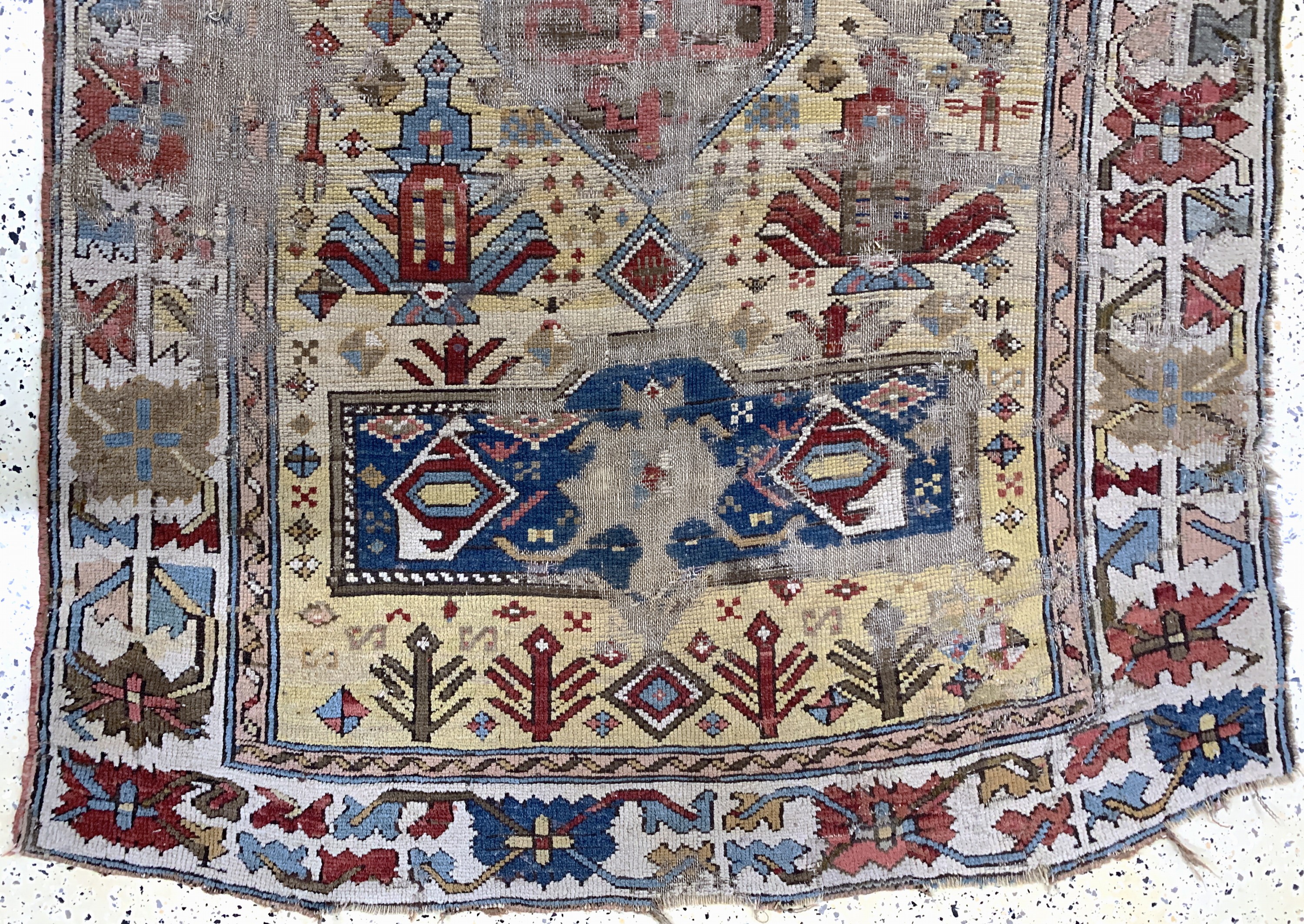 Detail c: Antiker Kazak, Kaukasus, 19.Jhd, Wolle auf Wolle, ca. 250 x 135 cm, EHZ: 4