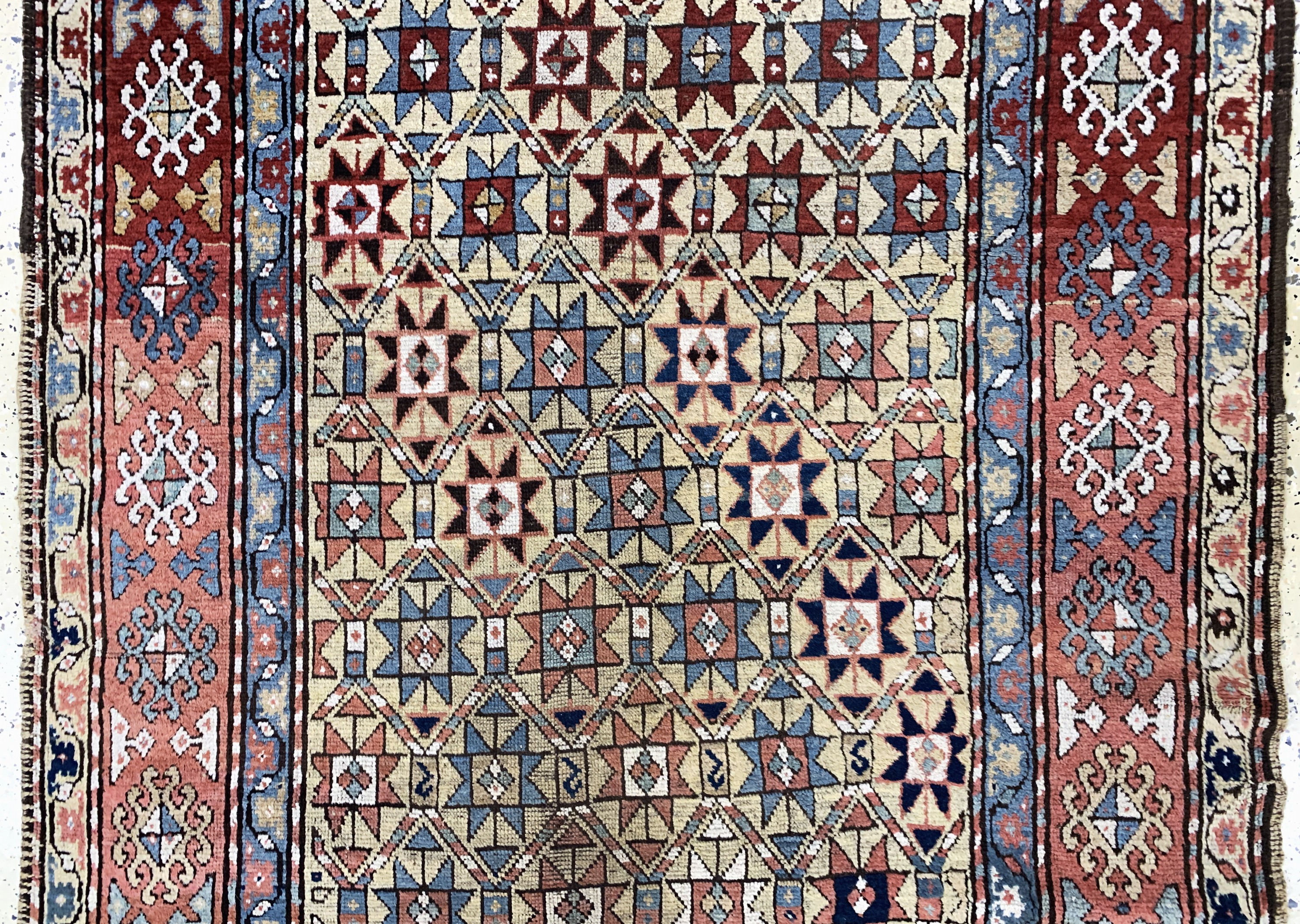 Detail b: Antiker Kazak, Kaukasus, 19.Jhd, Wolle auf Wolle, ca. 240 x 140 cm, EHZ: 3