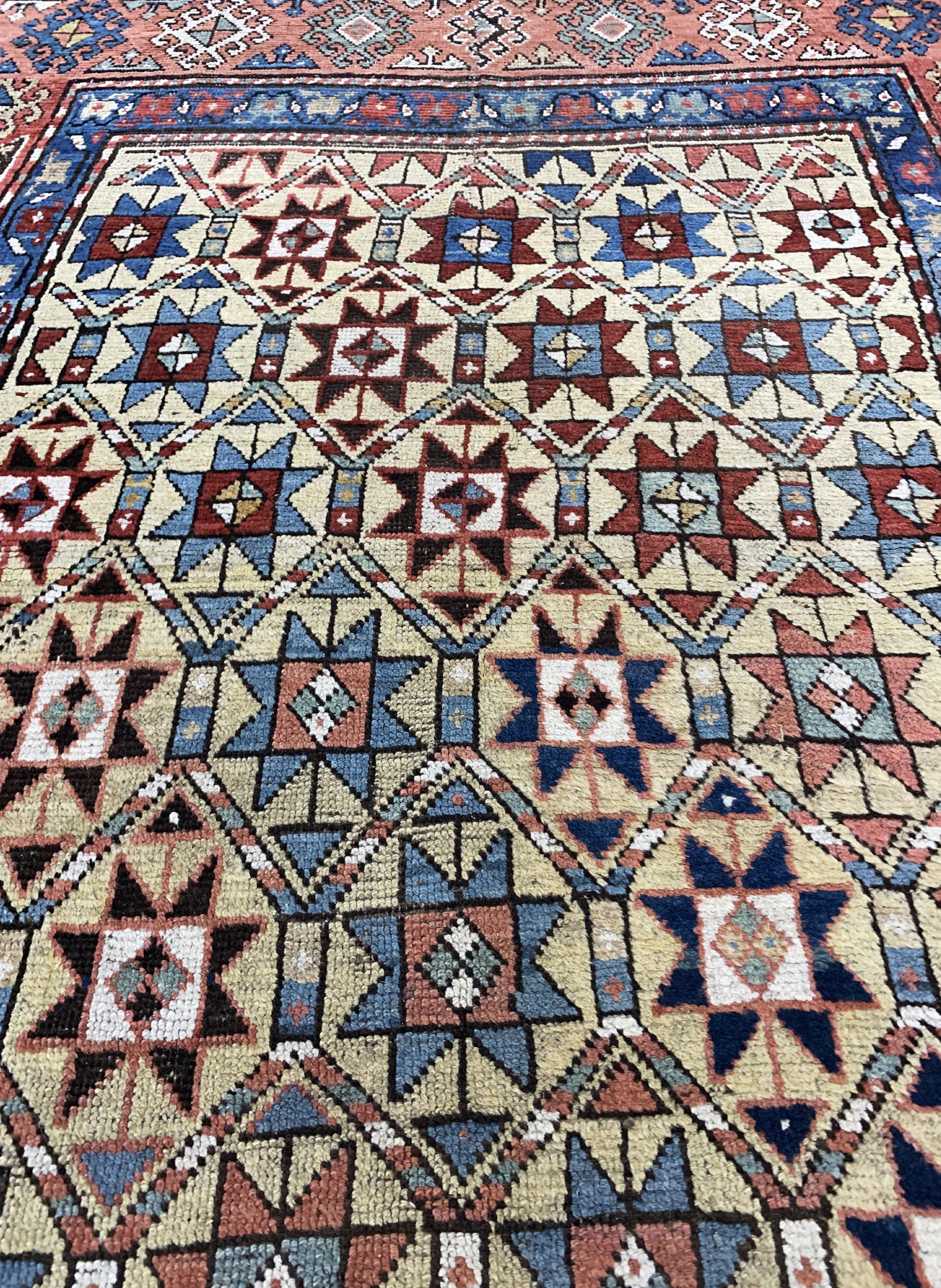 Detail e: Antiker Kazak, Kaukasus, 19.Jhd, Wolle auf Wolle, ca. 240 x 140 cm, EHZ: 3