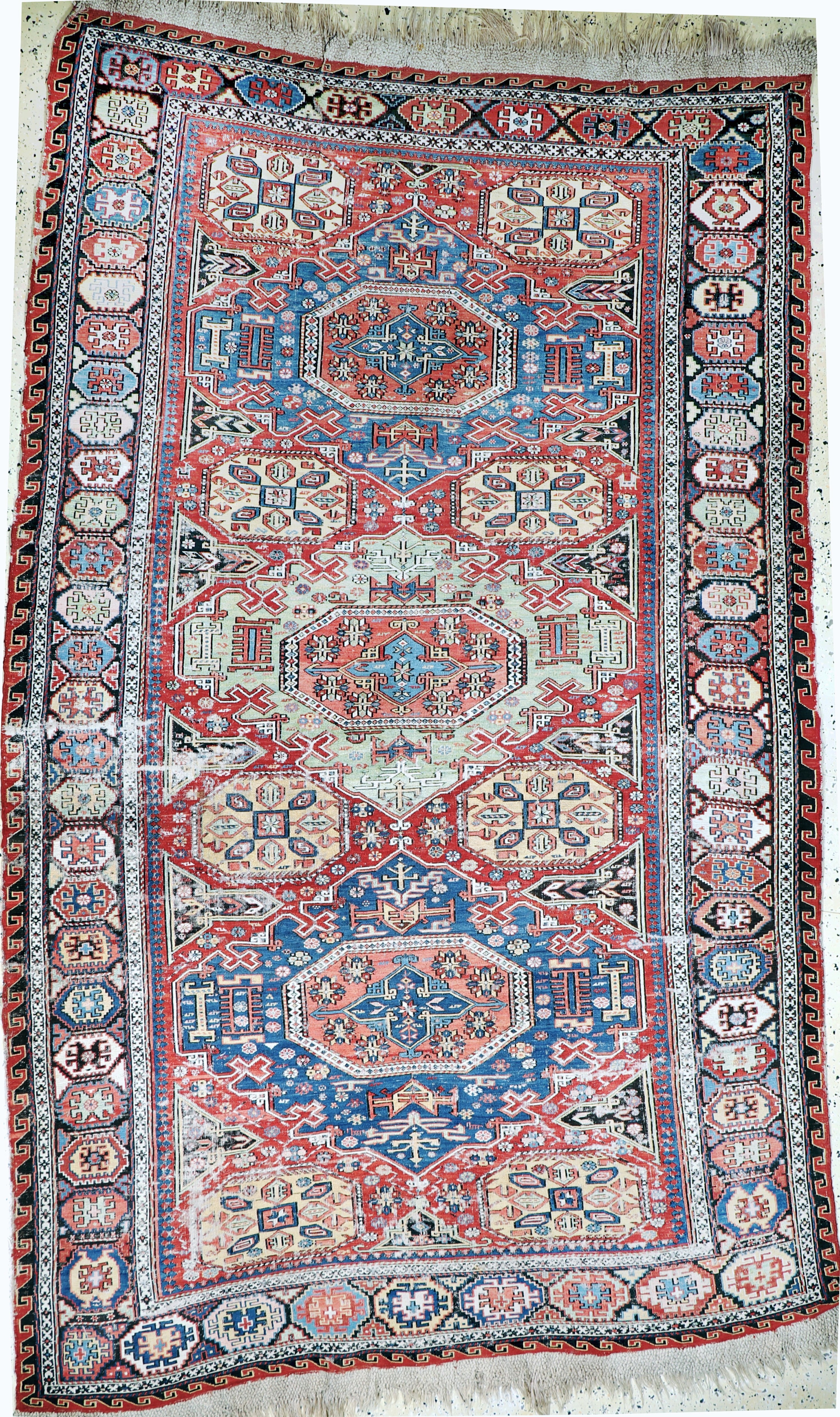 Image 27073037 - Antiker´Medalion-Sumakh´, Kaukasus, 19.Jhd,Wolle auf Wolle, ca. 330 x 190 cm, EHZ: 3 ...