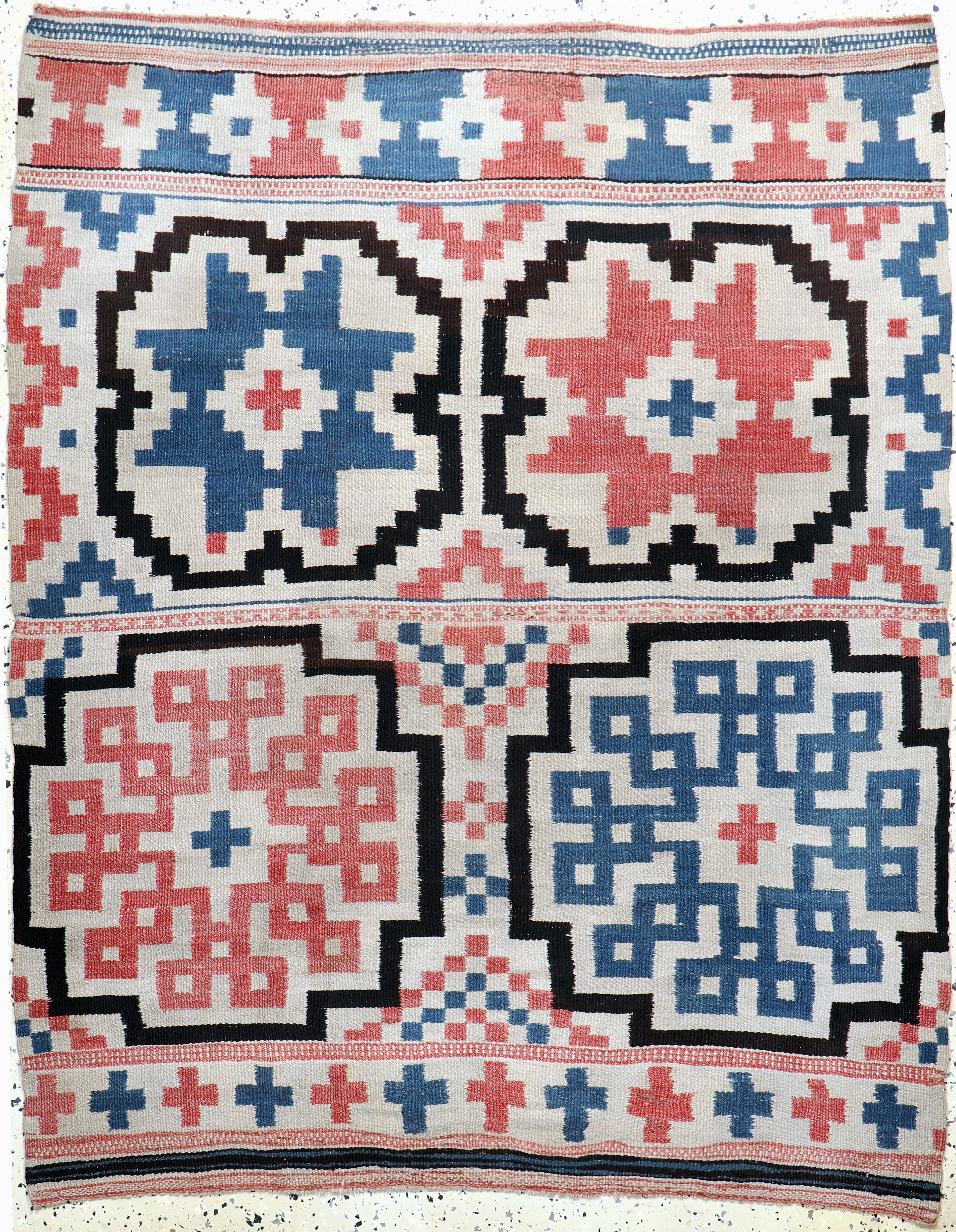 Image 27073053 - Bessarabien Kelim antik, Osteuropa, um 1900, Wolle auf Wolle, ca. 146 x 120 cm, EHZ: 2 ...