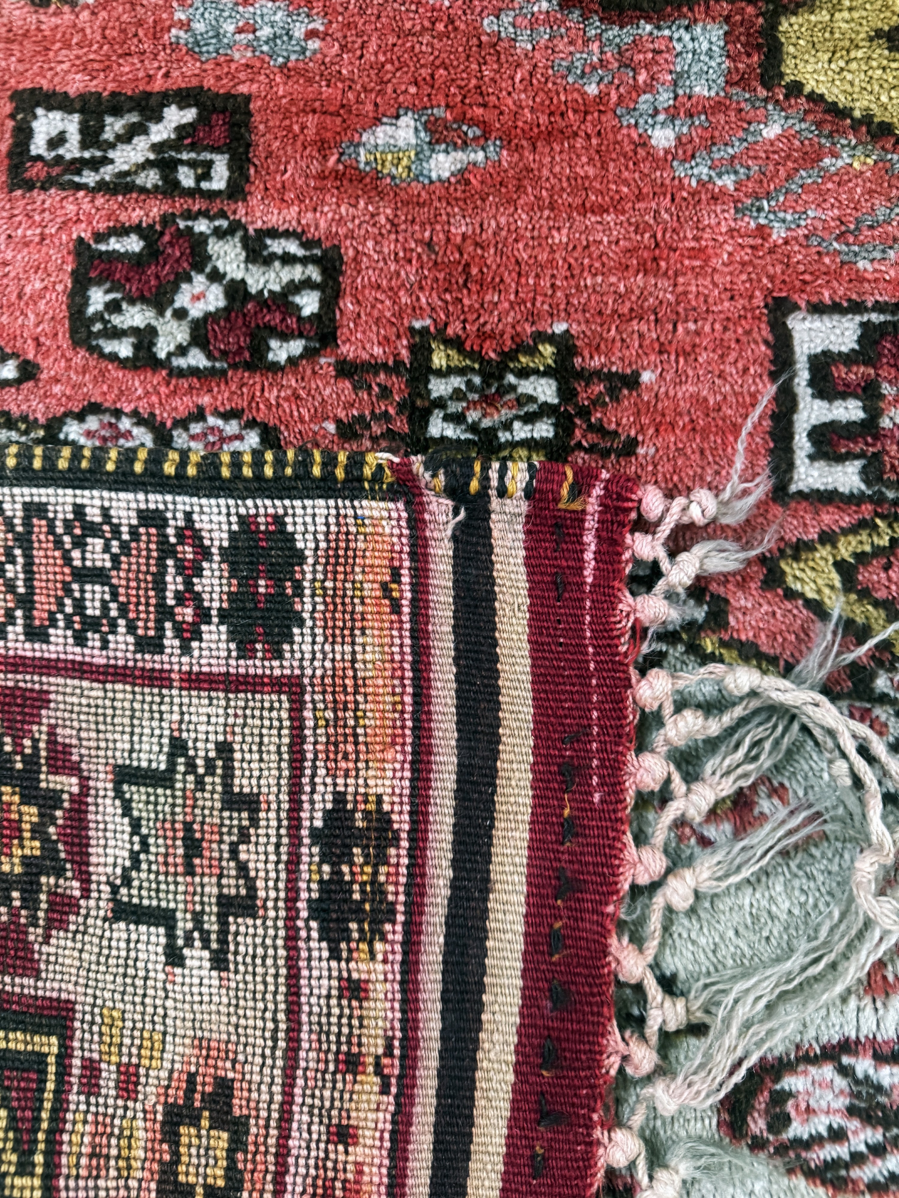 Detail d: Kurt alt, Türkei, Anfang 20.Jhd, Wolle auf Wolle, ca. 175 x 133 cm, EHZ: 2