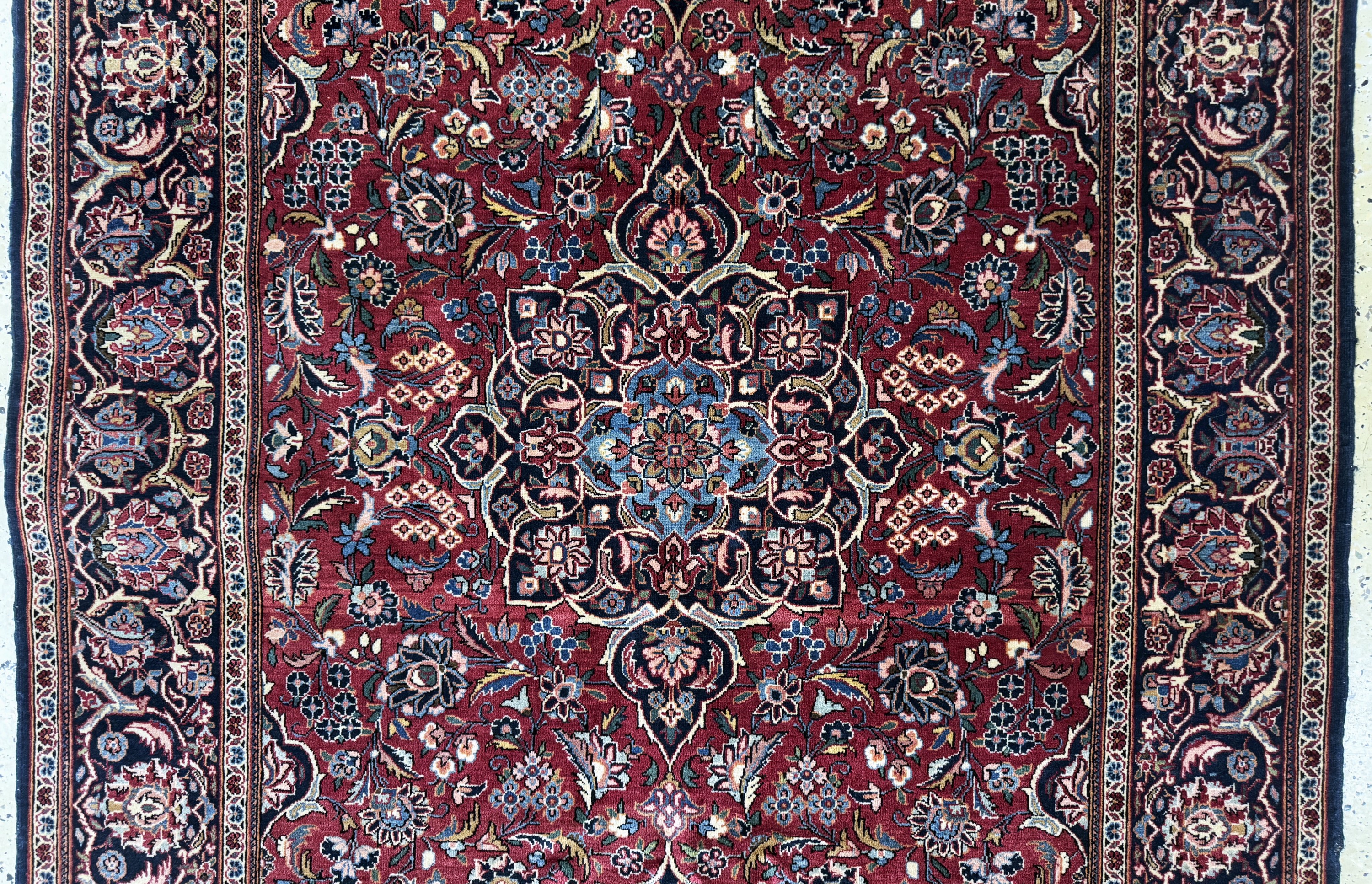 Detail b: Keschan Kork alt, Persien, Anfang 20.Jhd, Korkwolle auf Baumwolle, ca. 220 x 140 cm, EHZ: 2