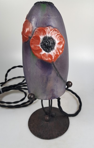 27073033a - Kleine Tischleuchte, Gabriel Argy-Rousseau, um 1920, Schirm signiert, pate-de-verre in ...