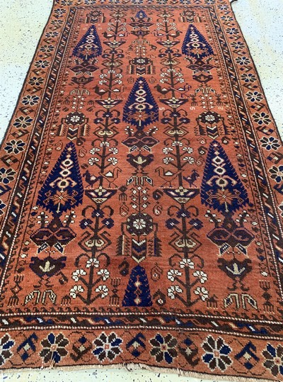 27073047e - Baloch antique, Persia, around 1900, wool on cotton, approx. 202 x 108 cm, condition: 3 ...