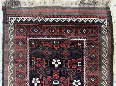 27073050a - Belutsch antik, Persien, um 1900, Wolle aufWolle, ca. 142 x 80 cm, EHZ: 2 Schätzpreis: ...