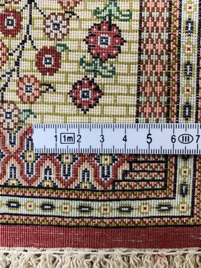 27073092b - 2 Lots Ghom Seide, Persien, Ende 20.Jhd, reine Naturseide, ca. 42 x 30 cm, EHZ: 1-2 ...