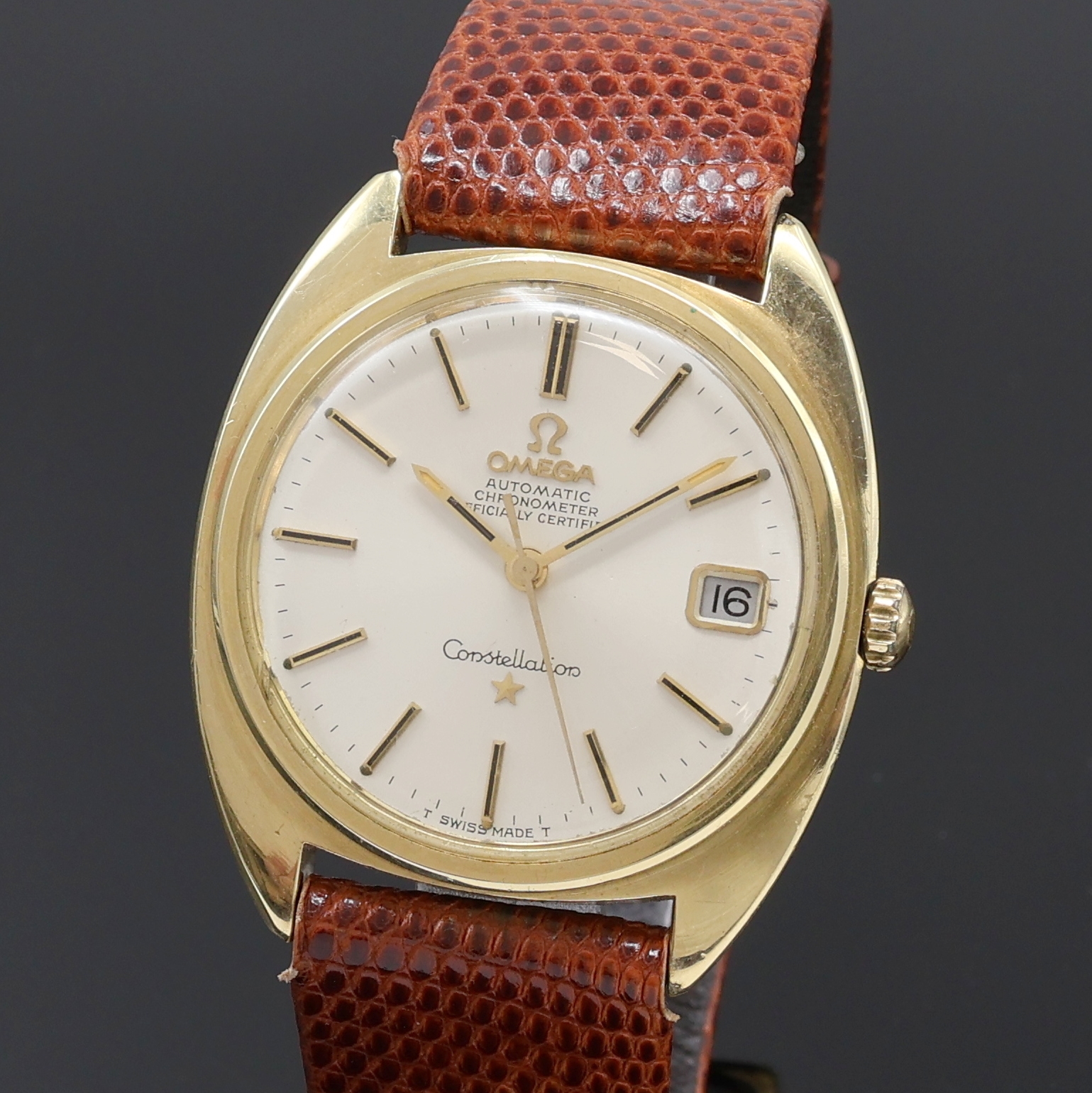 Detail a: OMEGA Constellation Chronometer Armbanduhr mit Goldhaube Referenz 168.017, Schweiz um 1968, Automatik, Boden m. Goldplakette (Darst. Sternwarte) ...