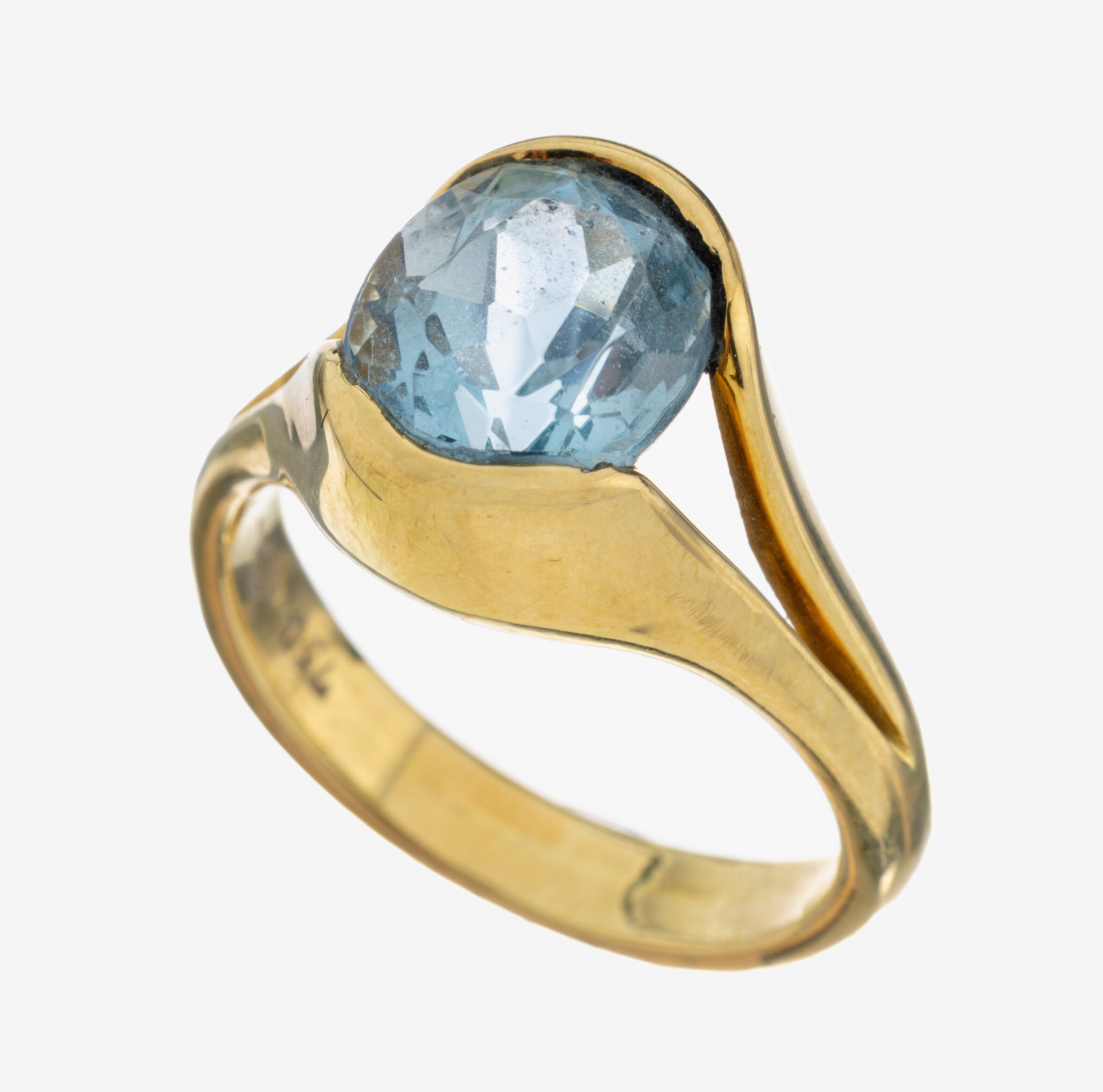 Image 27073685 - 18 kt Gold Aquamarin-Ring, GG 750/000, ovalfacett. Aquamarin ca. 3.50 ct, RW 55, ca. ...