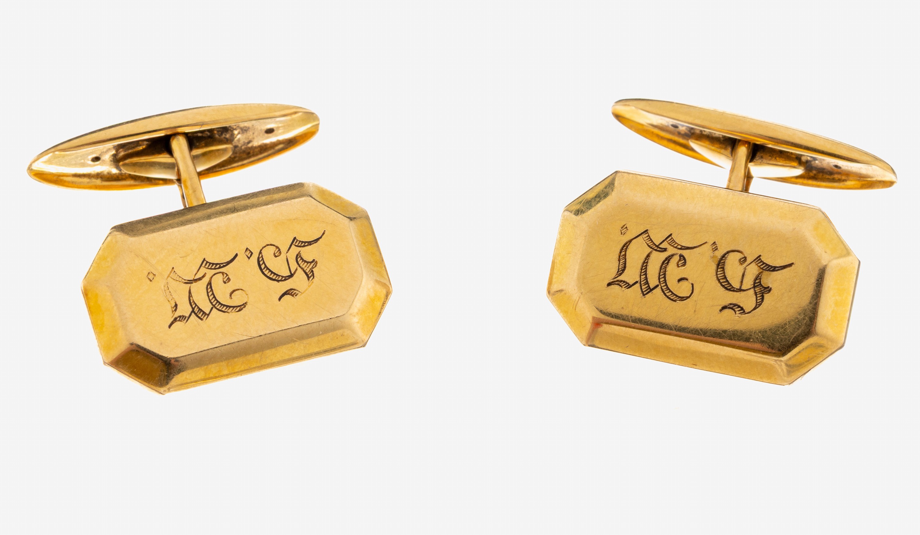 Image 27073695 - Paar 18 kt Gold Manschettenknöpfe, wohl Schweden, 1930er Jahre, GG 750/000, Monogramm ...