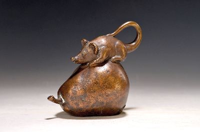 27073722k - Gernot Rumpf, 1941 - 2025 Kaiserslautern, Maus auf Birne sitzend, Bronze patiniert, ...