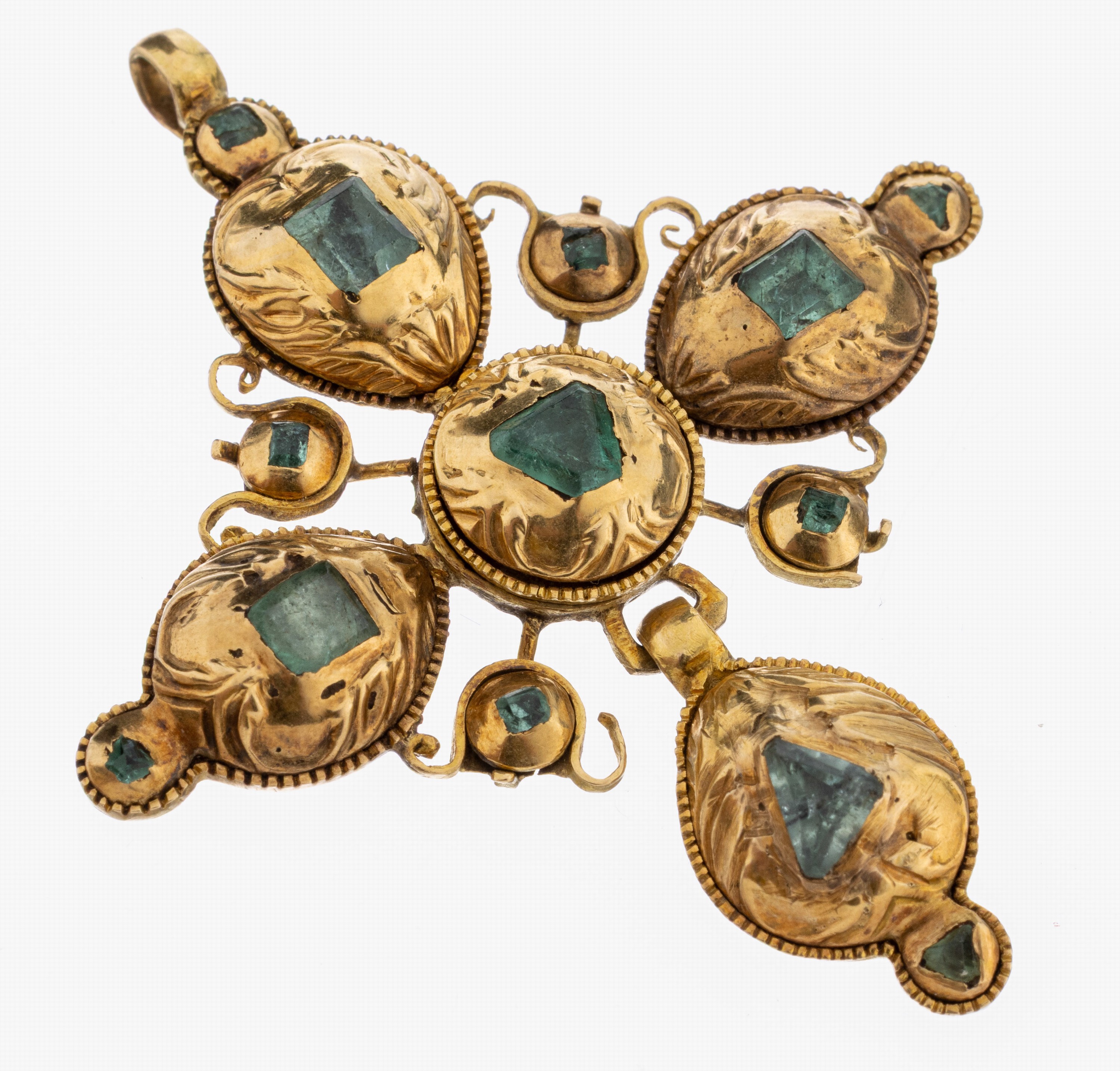 Image 27073956 - 14 kt gold emerald-crosspendant , approx. 1830/40 , YG 585/000 tested, bevelled emerald ...