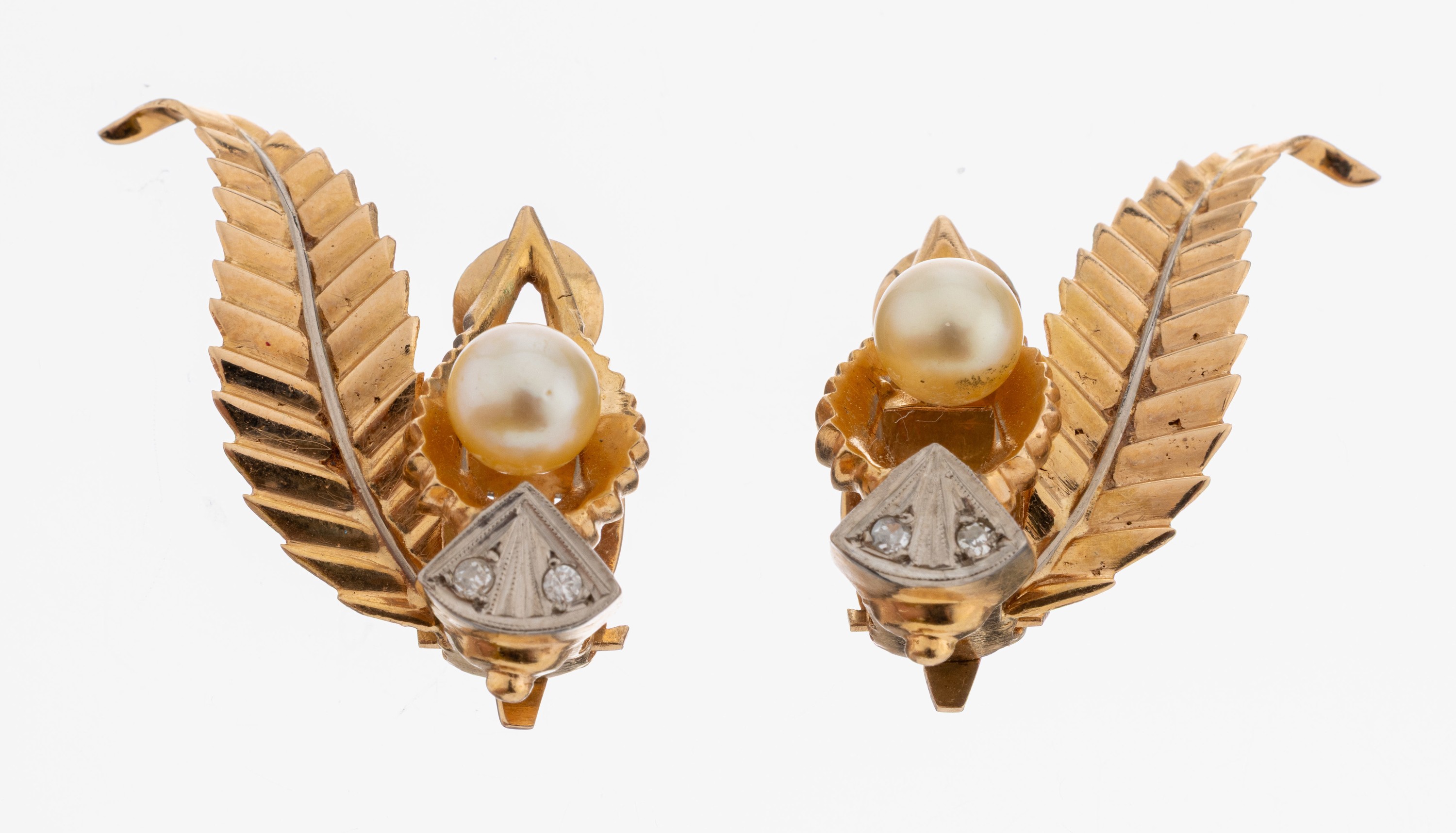 Image 27073967 - Paar 18 kt Gold Perl-Diamant-Ohrclips, 1940er Jahre, RoseG/WG 750/000, florales Design, ...