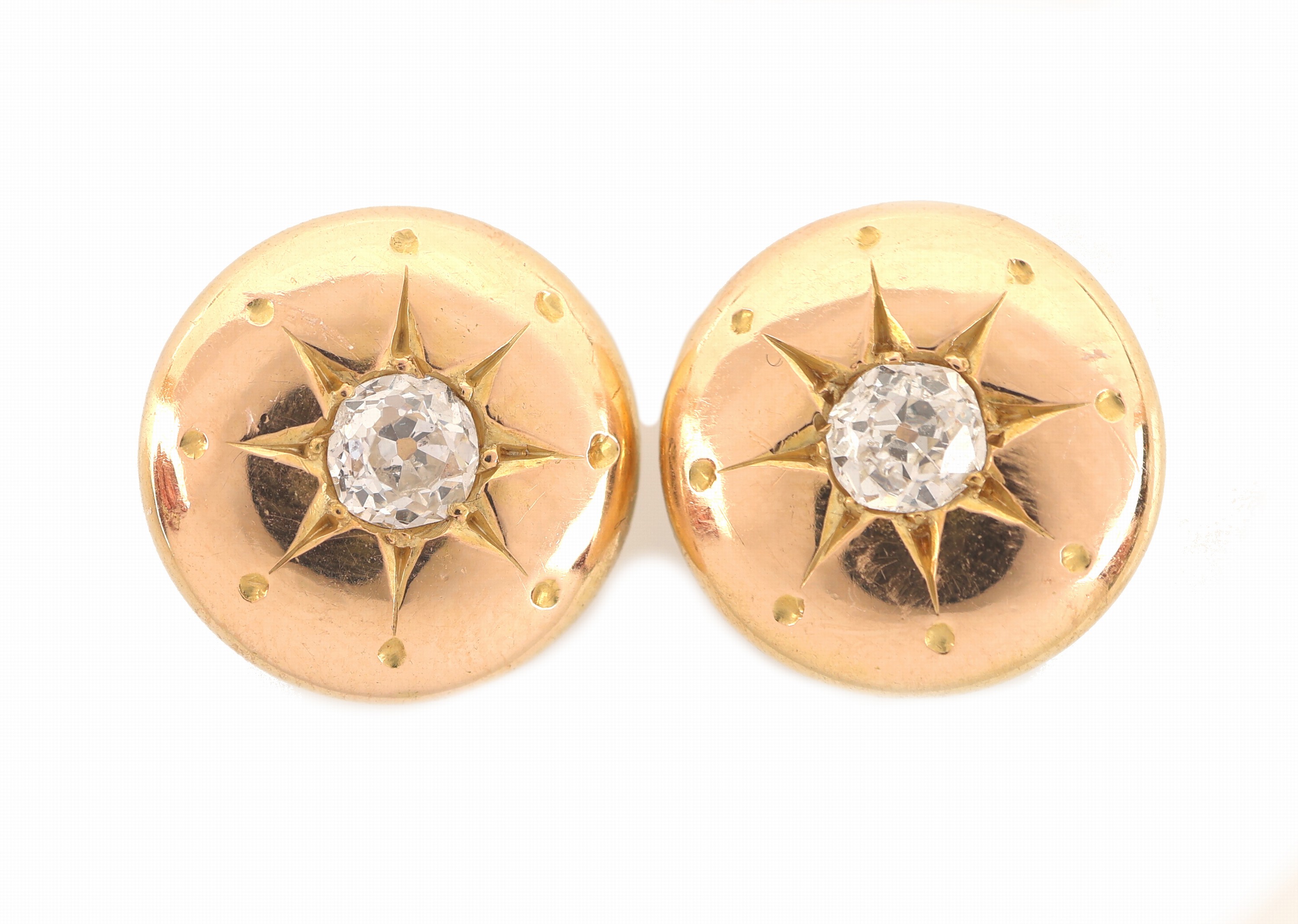 Detail b: Paar 14 kt Gold Diamant-Ohrstecker, um 1910, GG 585/000, 2 Altschliffdiamanten zus. ca. 0.60 ct Weiß/p, sternförmige Verzierungen, ca.4.0 g, ...