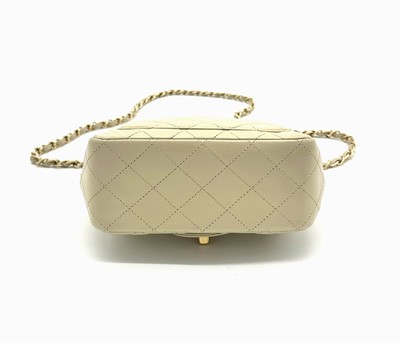 Image 27073939g - CHANEL