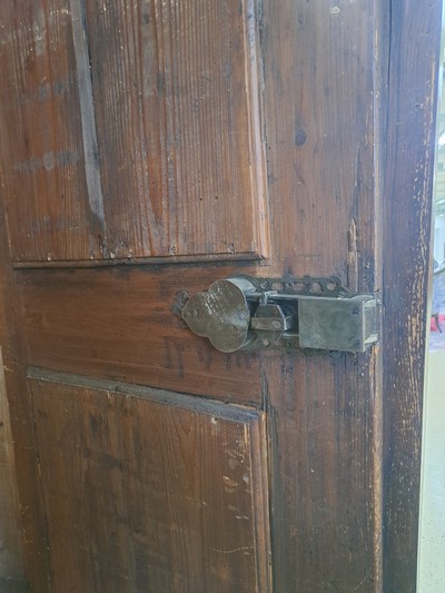 27073986e - Renaissanceschrank, Süddeutschland, spätes 17. Jh., Nußbaumfurnier, z.T. massiv, ...