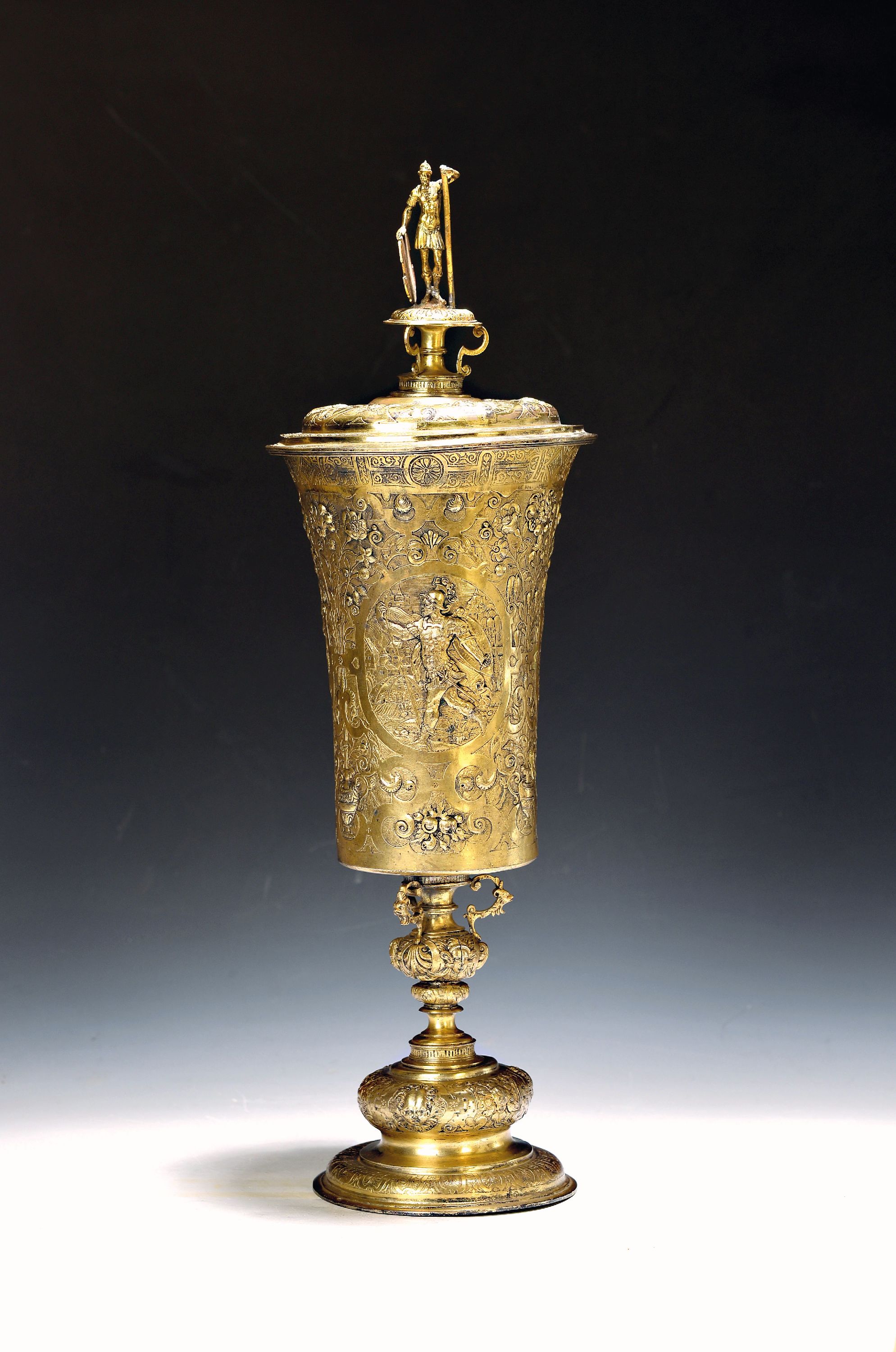 Image 27074255 - Rheinischer Becherpokal nach Kölner Vorbild des frühen 17.Jh., wohl Hanau, ausgehendes ...