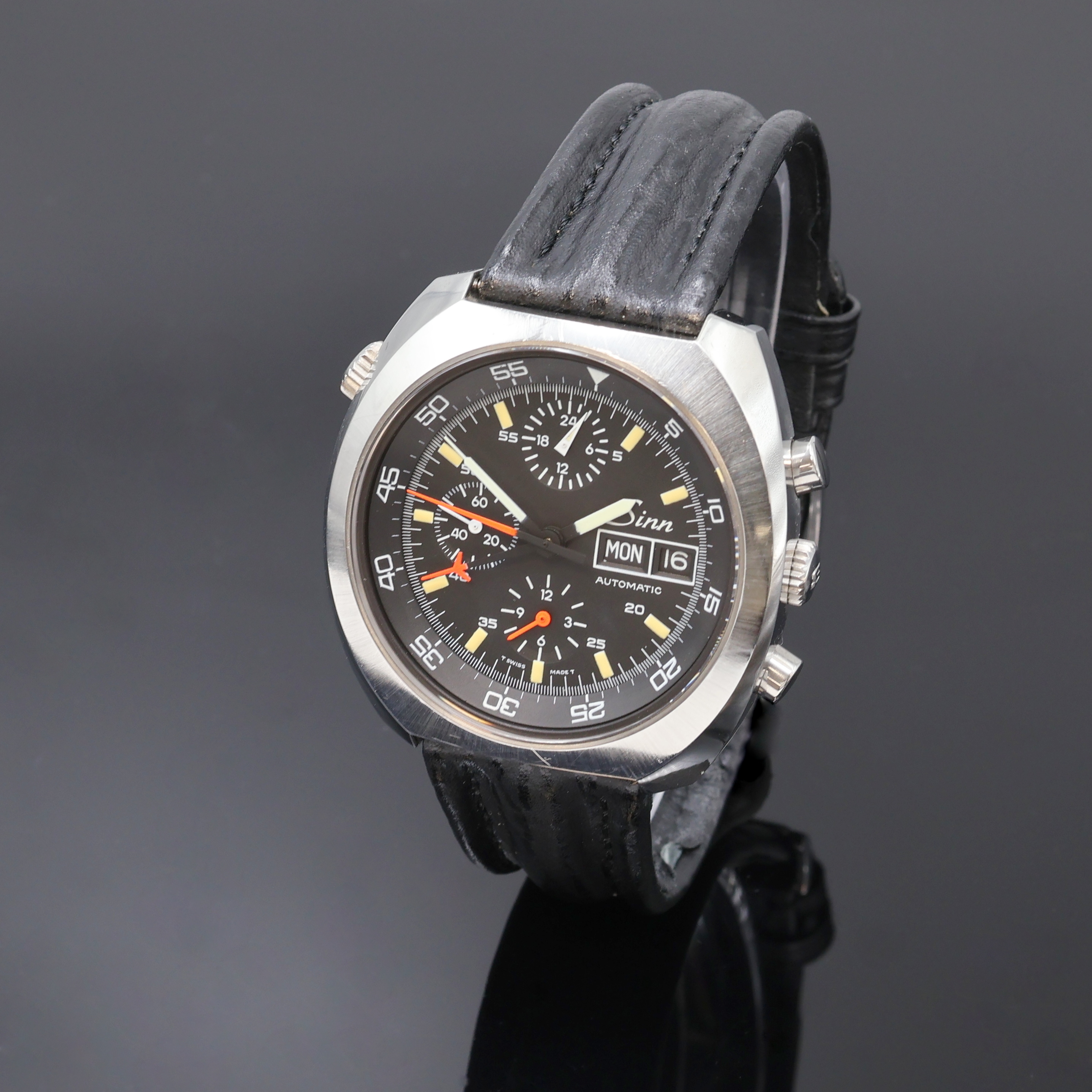 Image 27074525 - SINN Referenz 140/42 Armbandchronograph in Stahl, Schweiz um 1990, Automatik, 2-tlg. ...