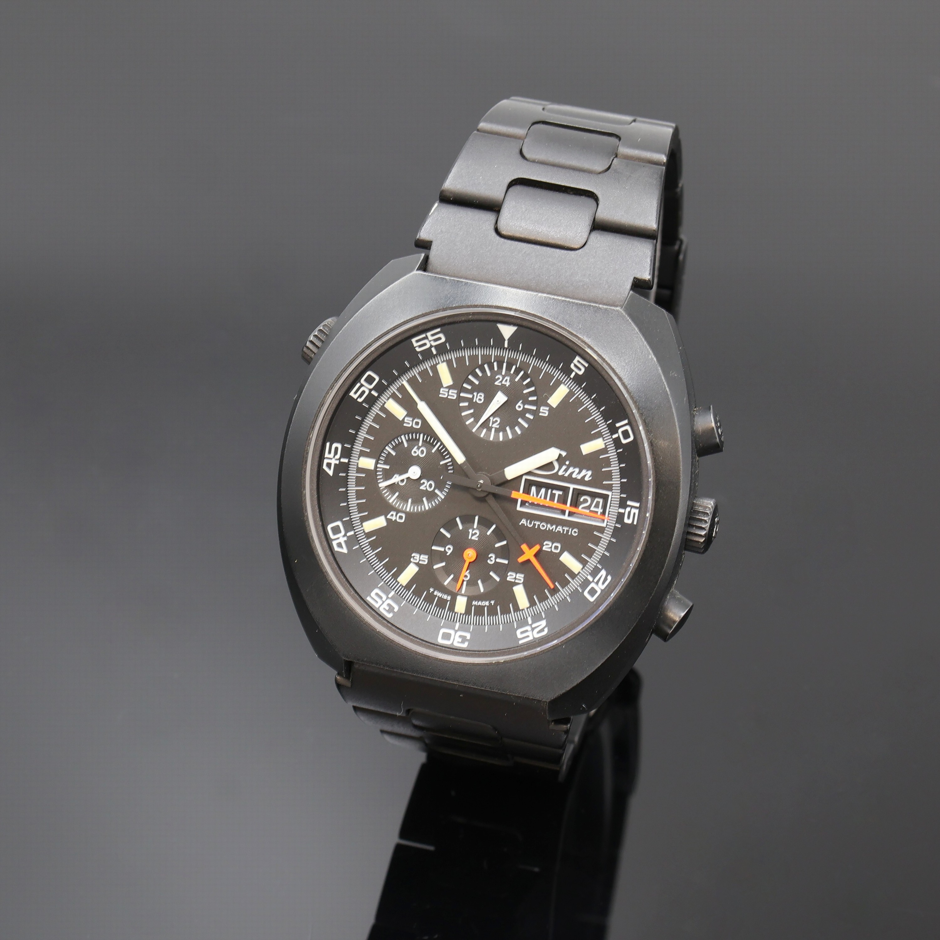 Image 27074526 - SINN Referenz 140/42 geschwärzter Armbandchronograph in Stahl/Stahlband, Schweiz um ...