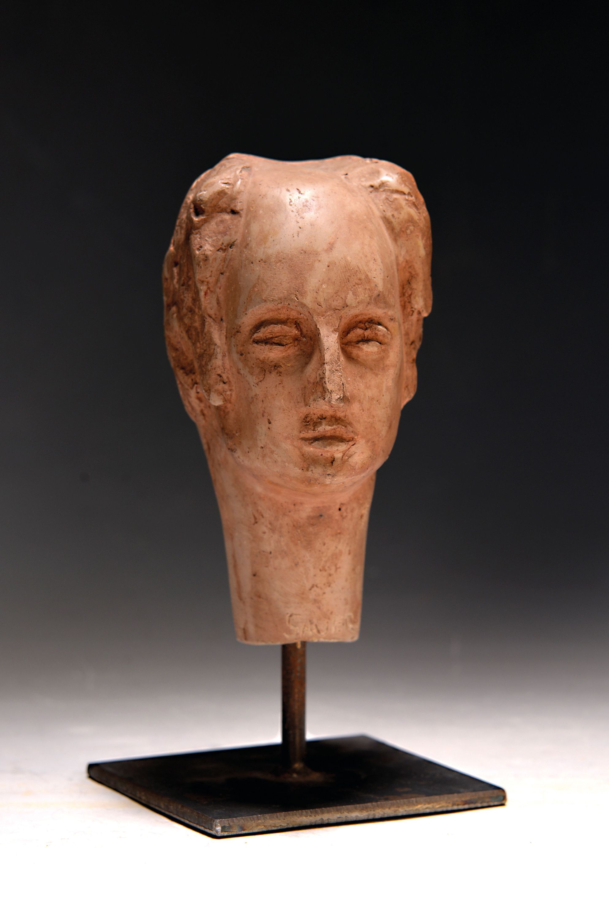 Detail k: Erich Sauer, geb. 1931 Frankenthal, Keramik,Porträt-Büste, am Hals signiert, H. 22 cm