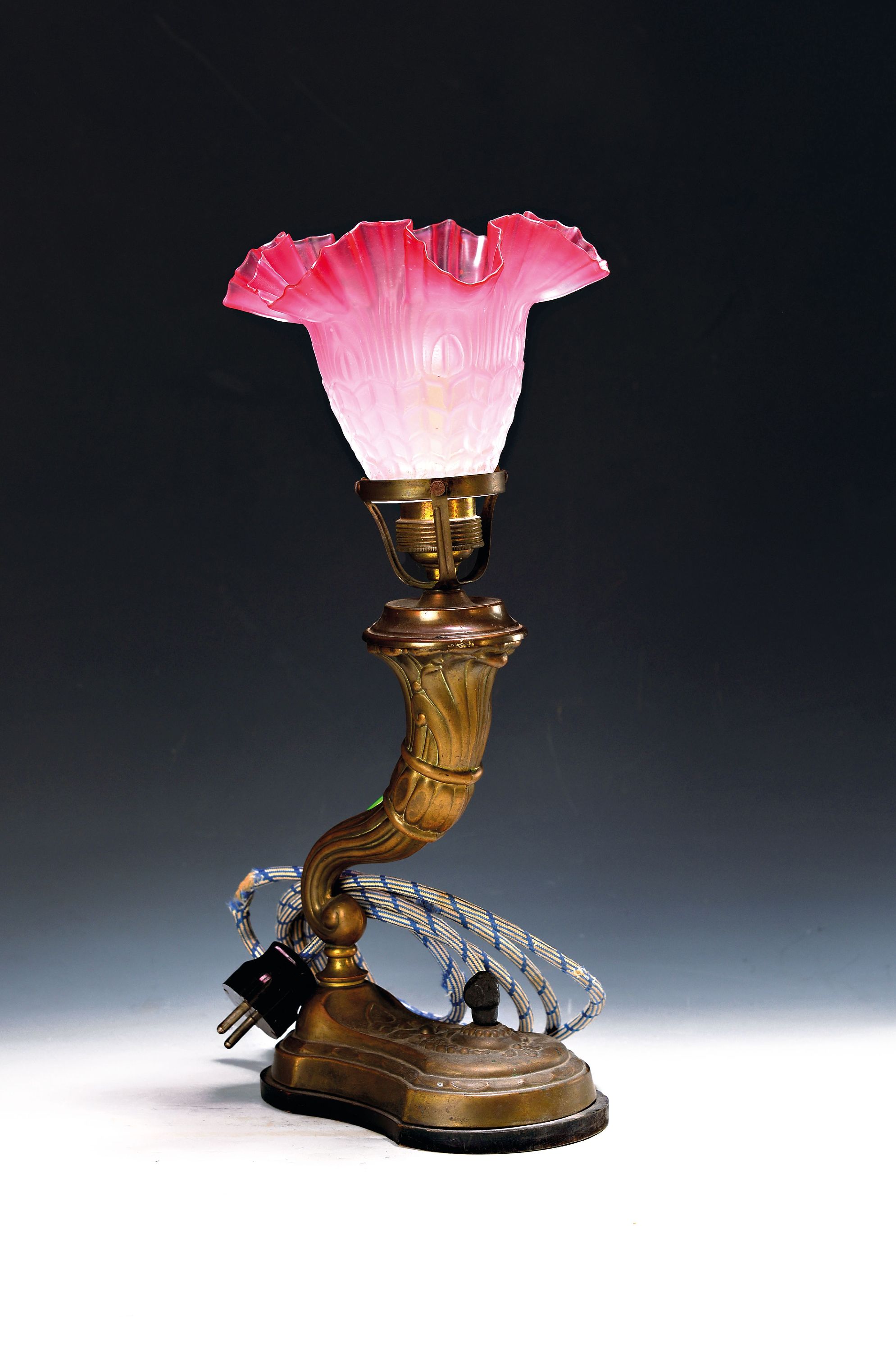 Image 27075207 - Table lamp, probably France, 20th century, body made of non-ferrous sheet metal, floral ...