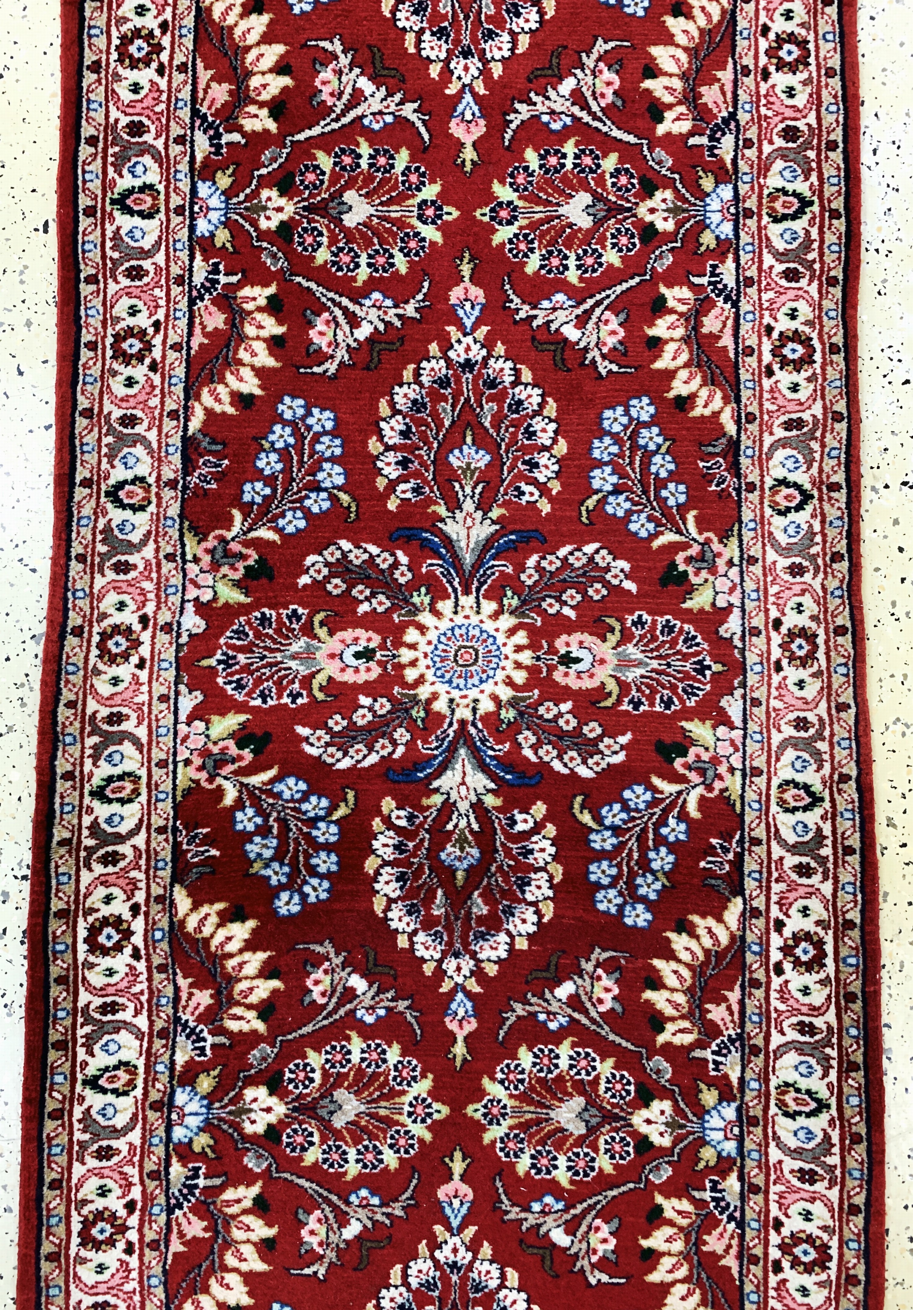 Detail b: Sarogh, Persien, Ende 20.Jhd, Wolle auf Baumwolle, ca. 335 x 80 cm, EHZ: 2