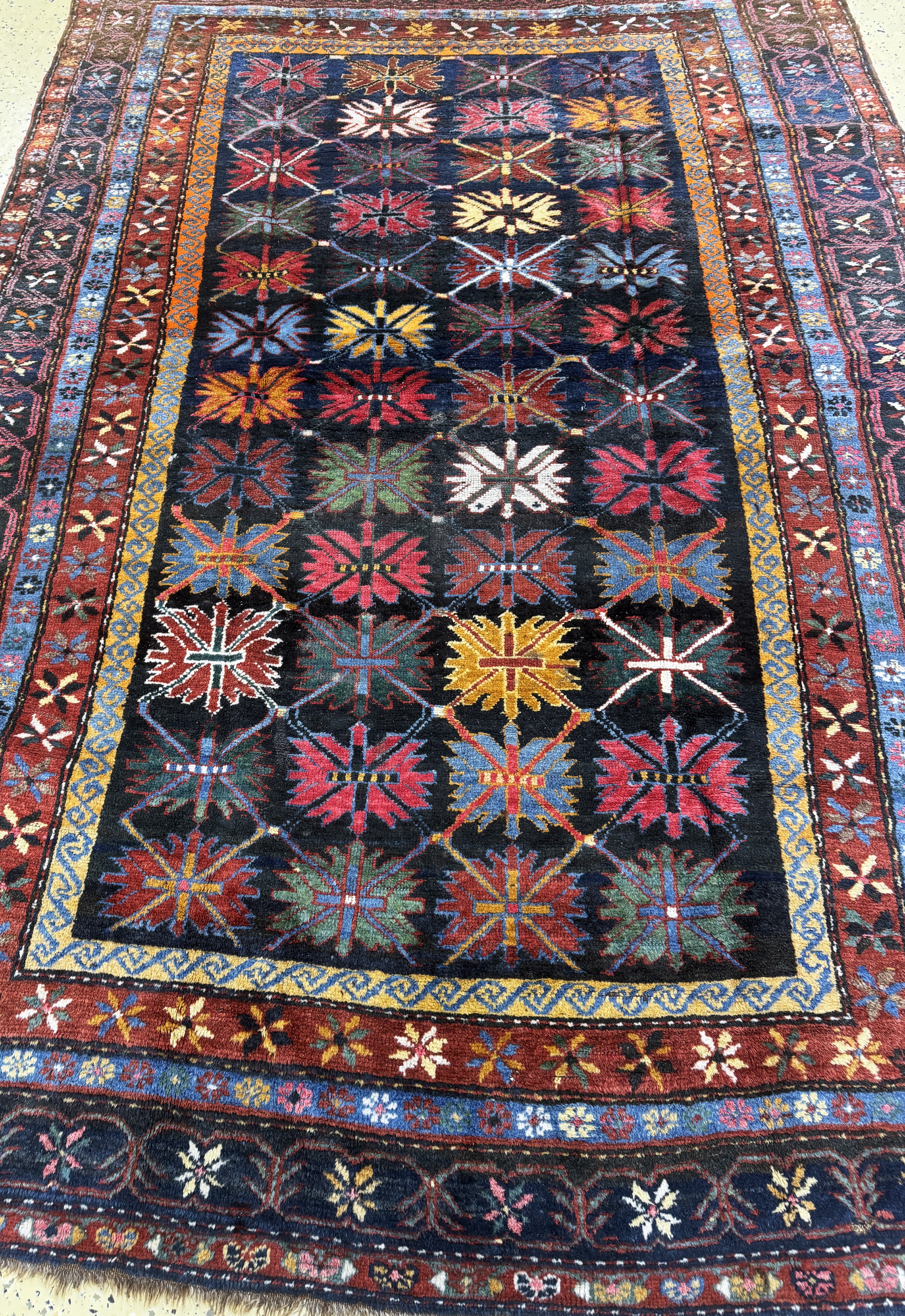 Detail f: Antiker Kazak, Kaukasus, um 1900, Wolle aufWolle, ca. 239 x 163 cm, EHZ: 2