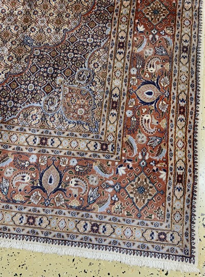 27075337a - Mud fein, Persien, Ende 20.Jhd, Wolle auf Baumwolle, ca. 338 x 243 cm, ...