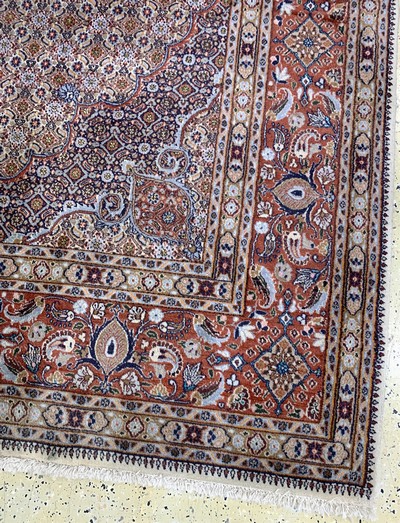27075337g - Mud fein, Persien, Ende 20.Jhd, Wolle auf Baumwolle, ca. 338 x 243 cm, ...