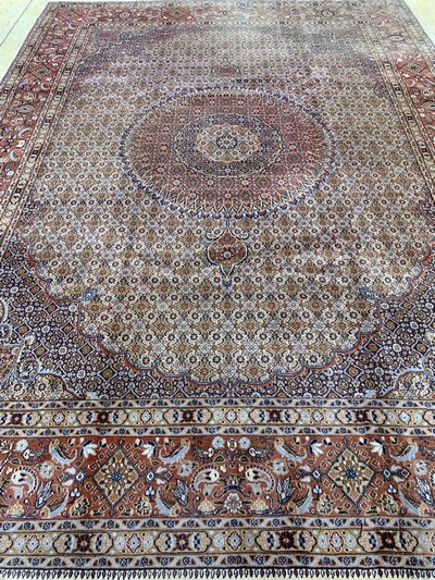 27075337i - Mud fein, Persien, Ende 20.Jhd, Wolle auf Baumwolle, ca. 338 x 243 cm, ...