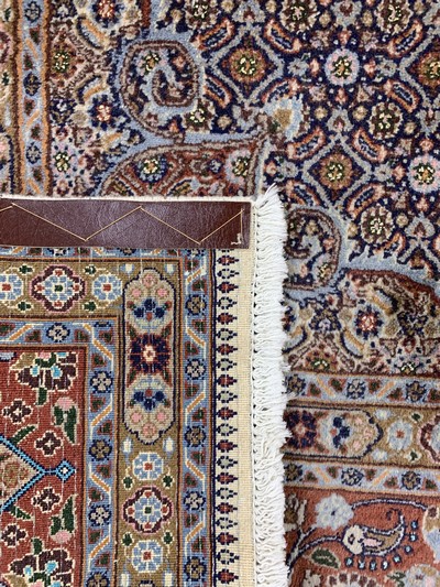 27075337j - Mud fein, Persien, Ende 20.Jhd, Wolle auf Baumwolle, ca. 338 x 243 cm, ...