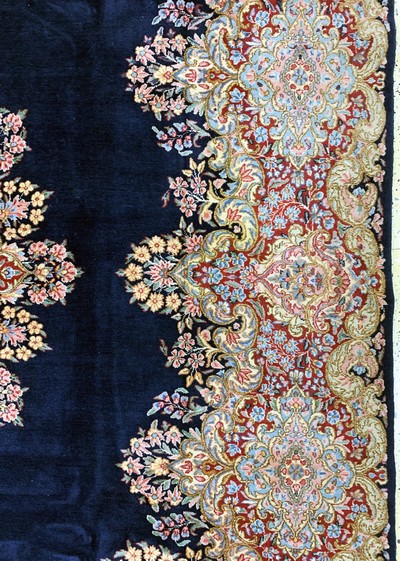 27075355e - Kerman Lawar fein, Persien, Mitte 20.Jhd, Wolle auf Baumwolle, ca. 334 x 243 cm, EHZ: 2 ...