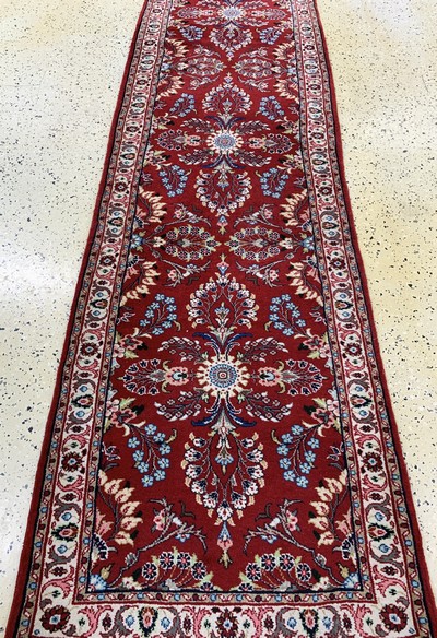 27075363e - Sarogh, Persien, Ende 20.Jhd, Wolle auf Baumwolle, ca. 335 x 80 cm, EHZ: 2 ...