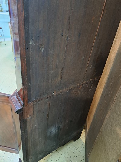 27075994r - Eckschrank, Biedermeier, norddeutsch, um 1820, Mahagoni massiv, z.T. Furnier, ...